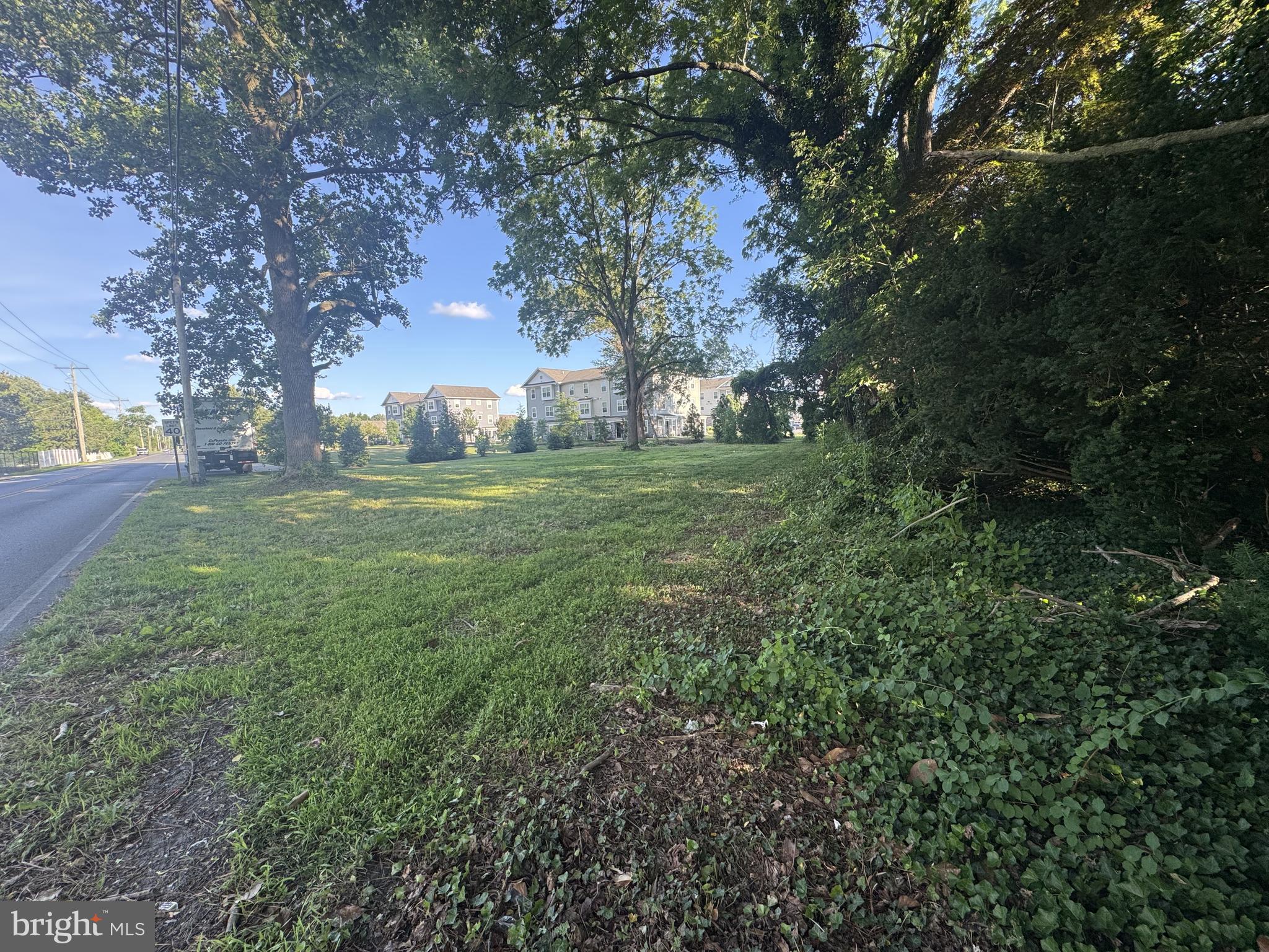 2712 MERRITT MILL ROAD