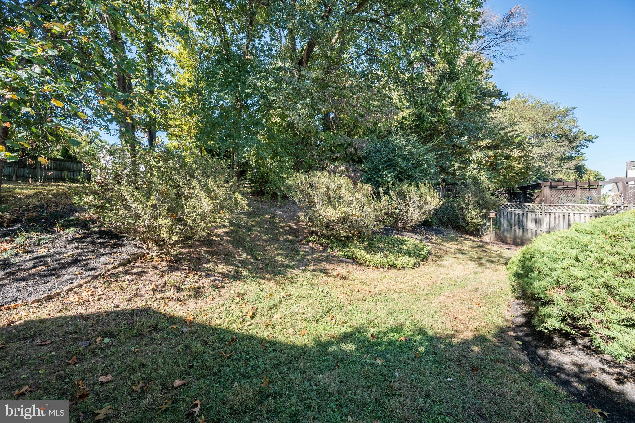 HUNTERS TRACE - Residential