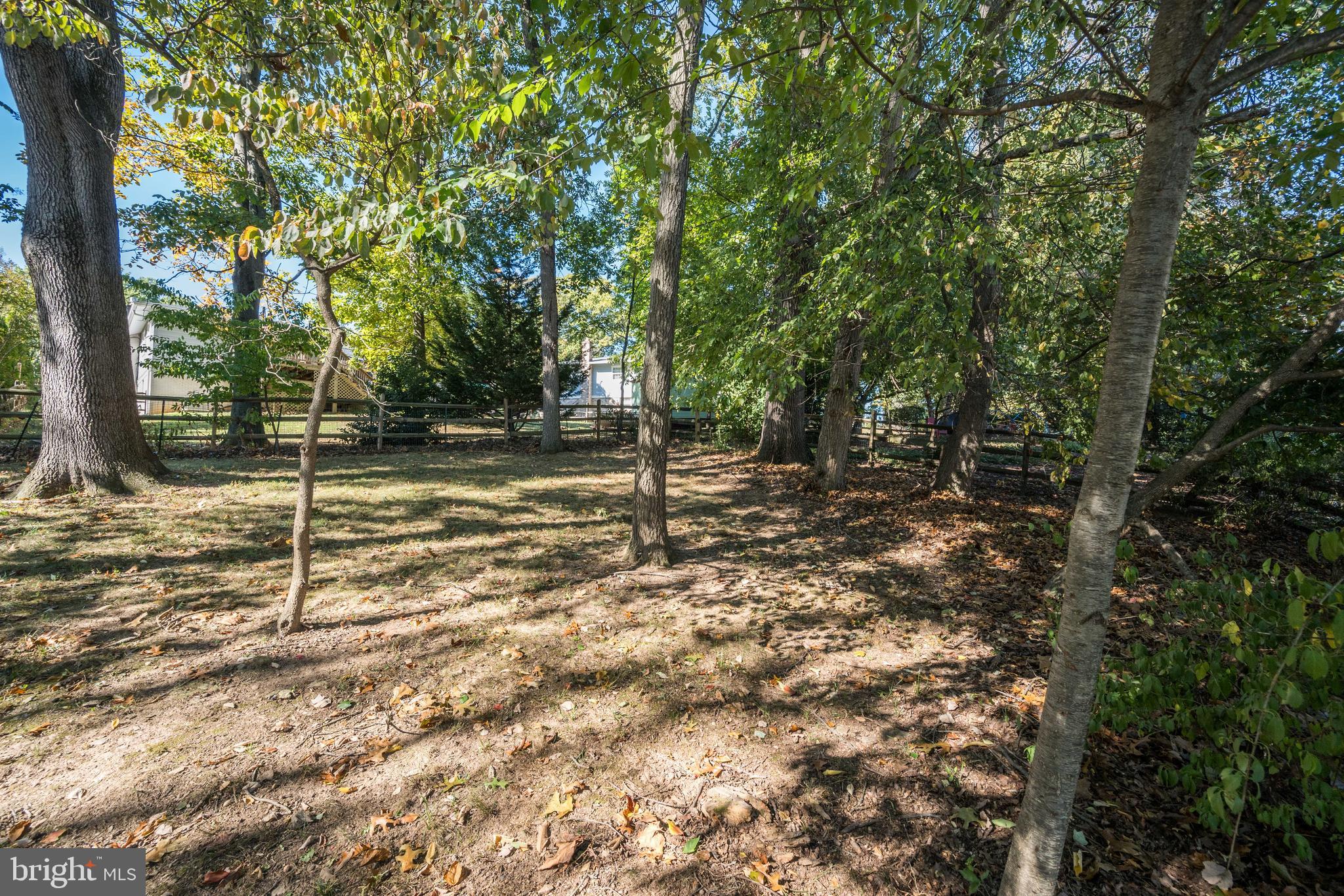 HUNTERS TRACE - Residential