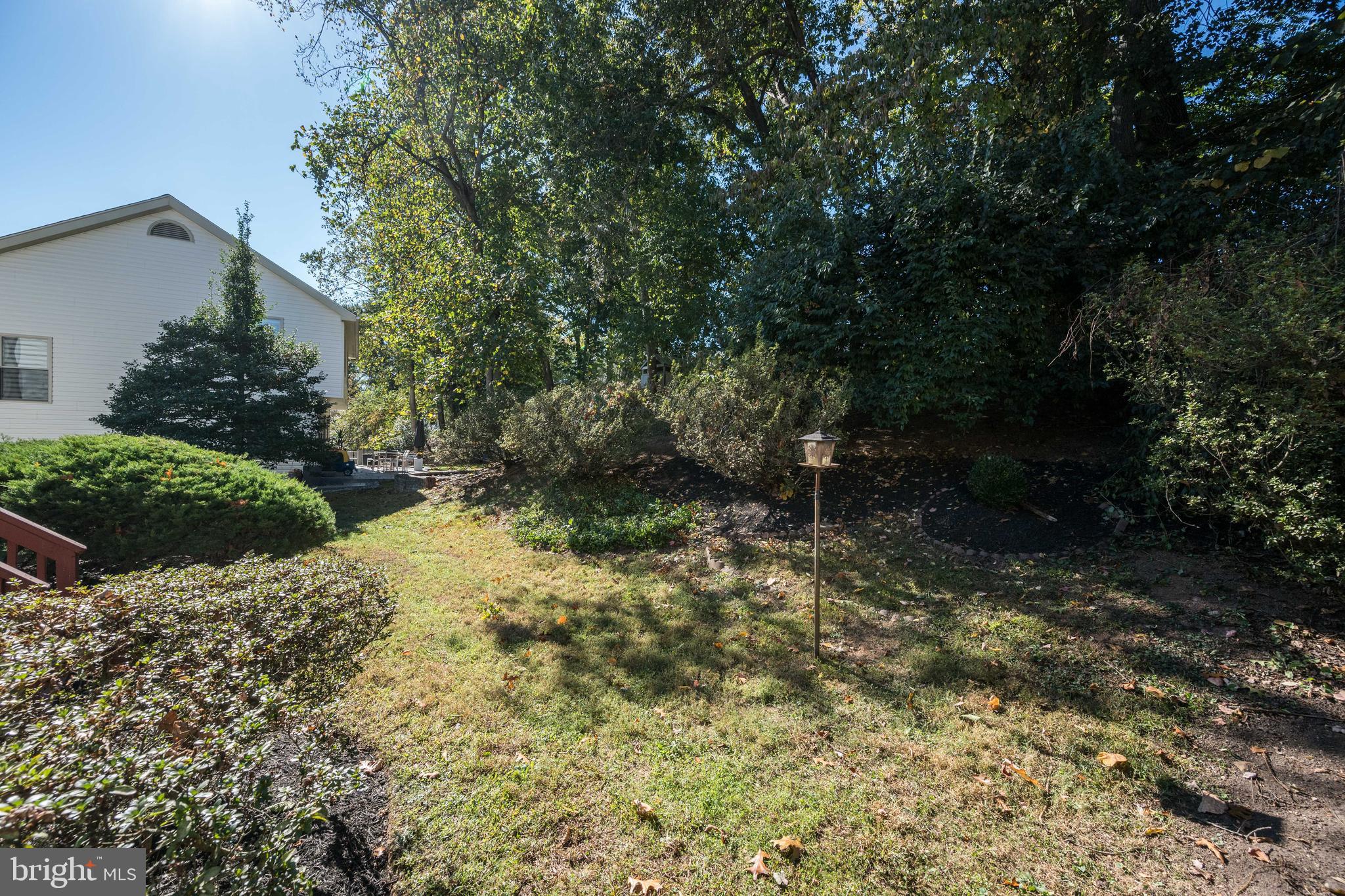 HUNTERS TRACE - Residential