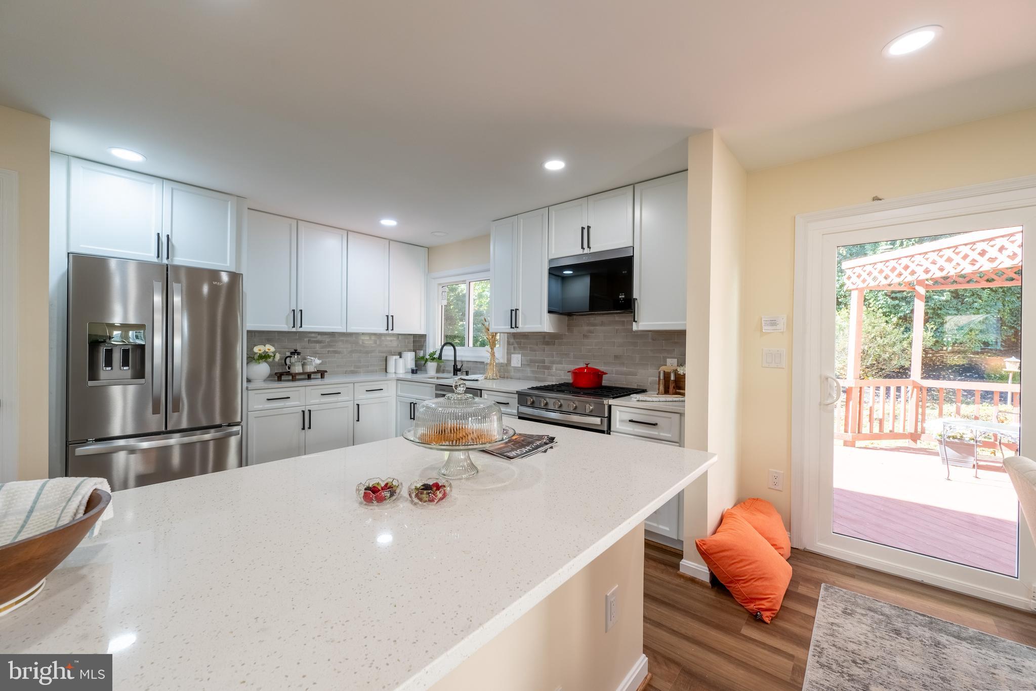 HUNTERS TRACE - Residential