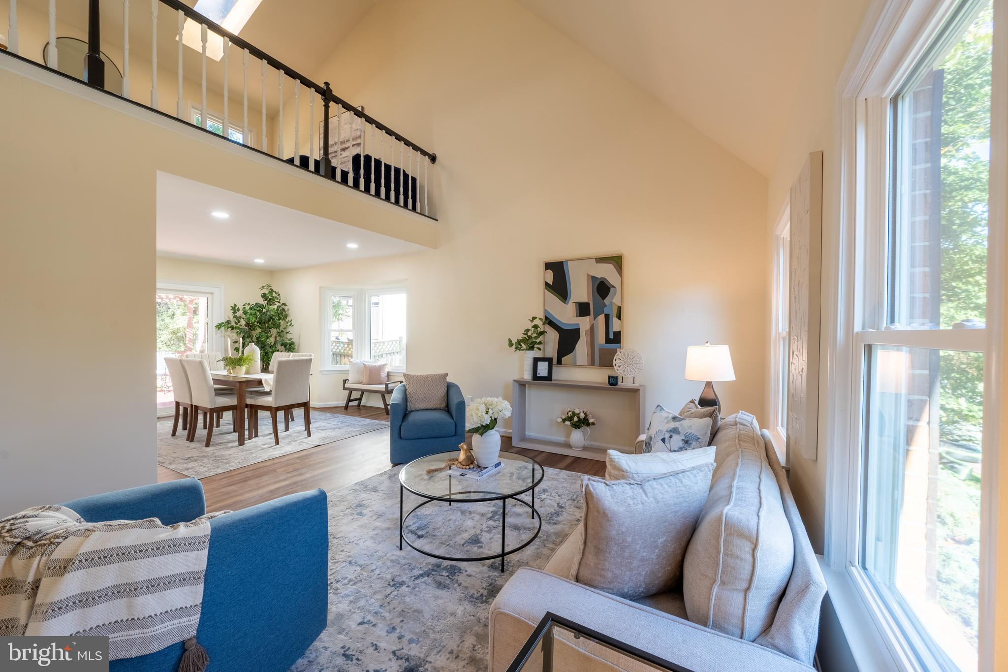 HUNTERS TRACE - Residential