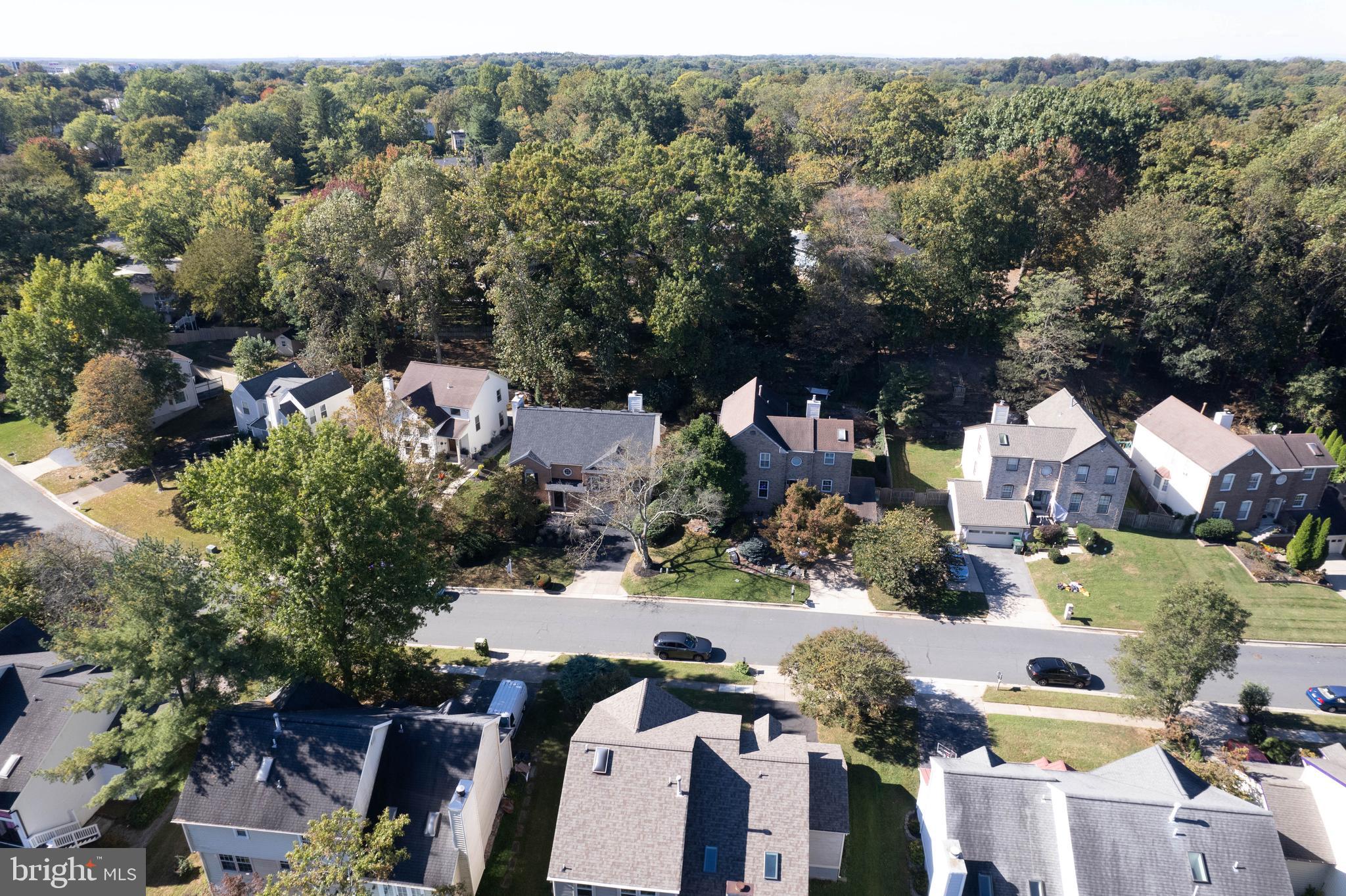 HUNTERS TRACE - Residential