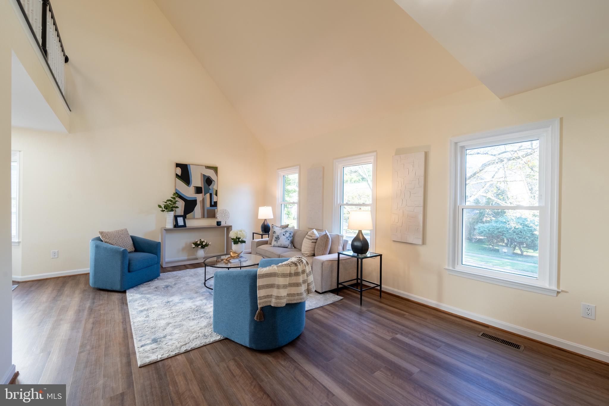 HUNTERS TRACE - Residential