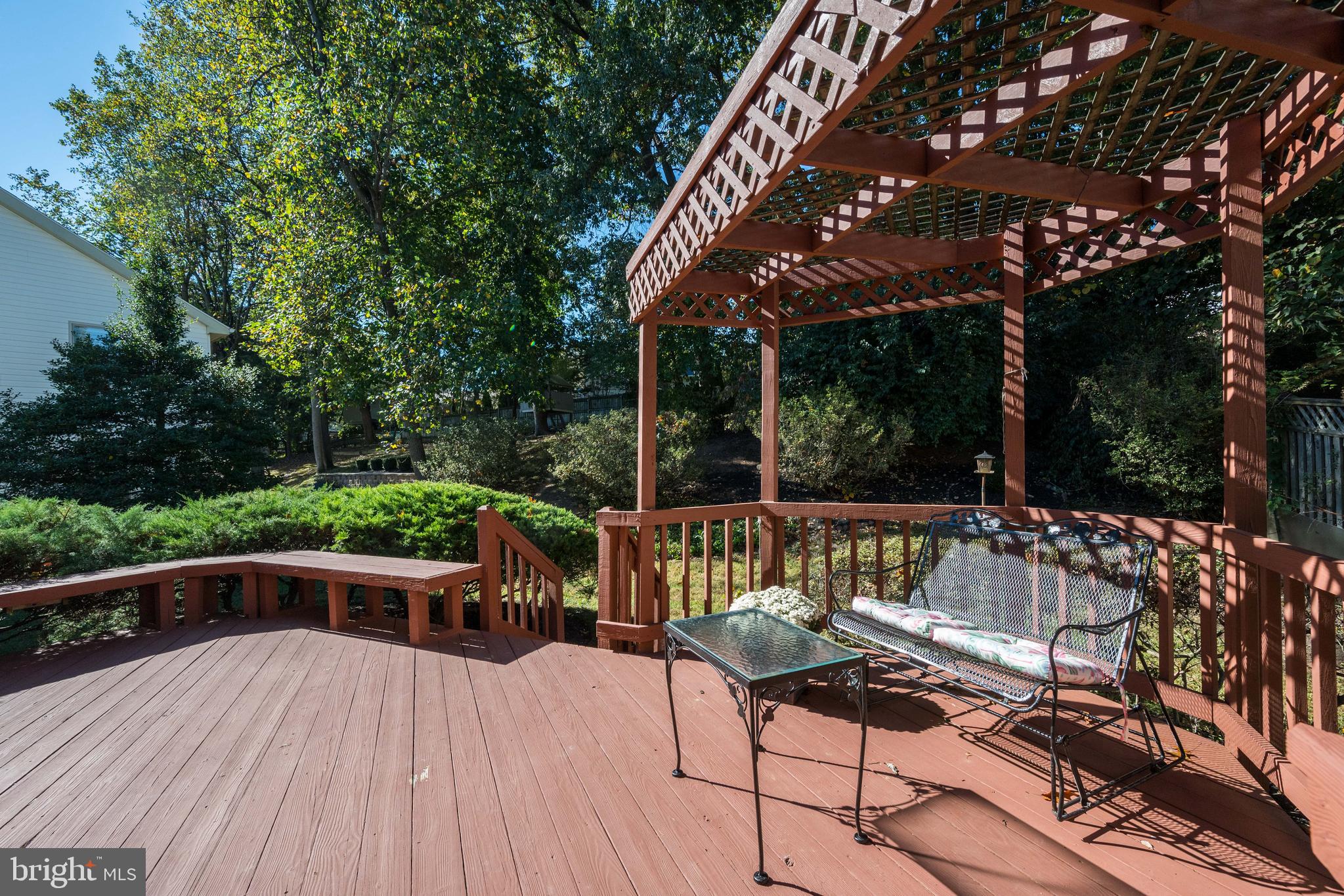 HUNTERS TRACE - Residential