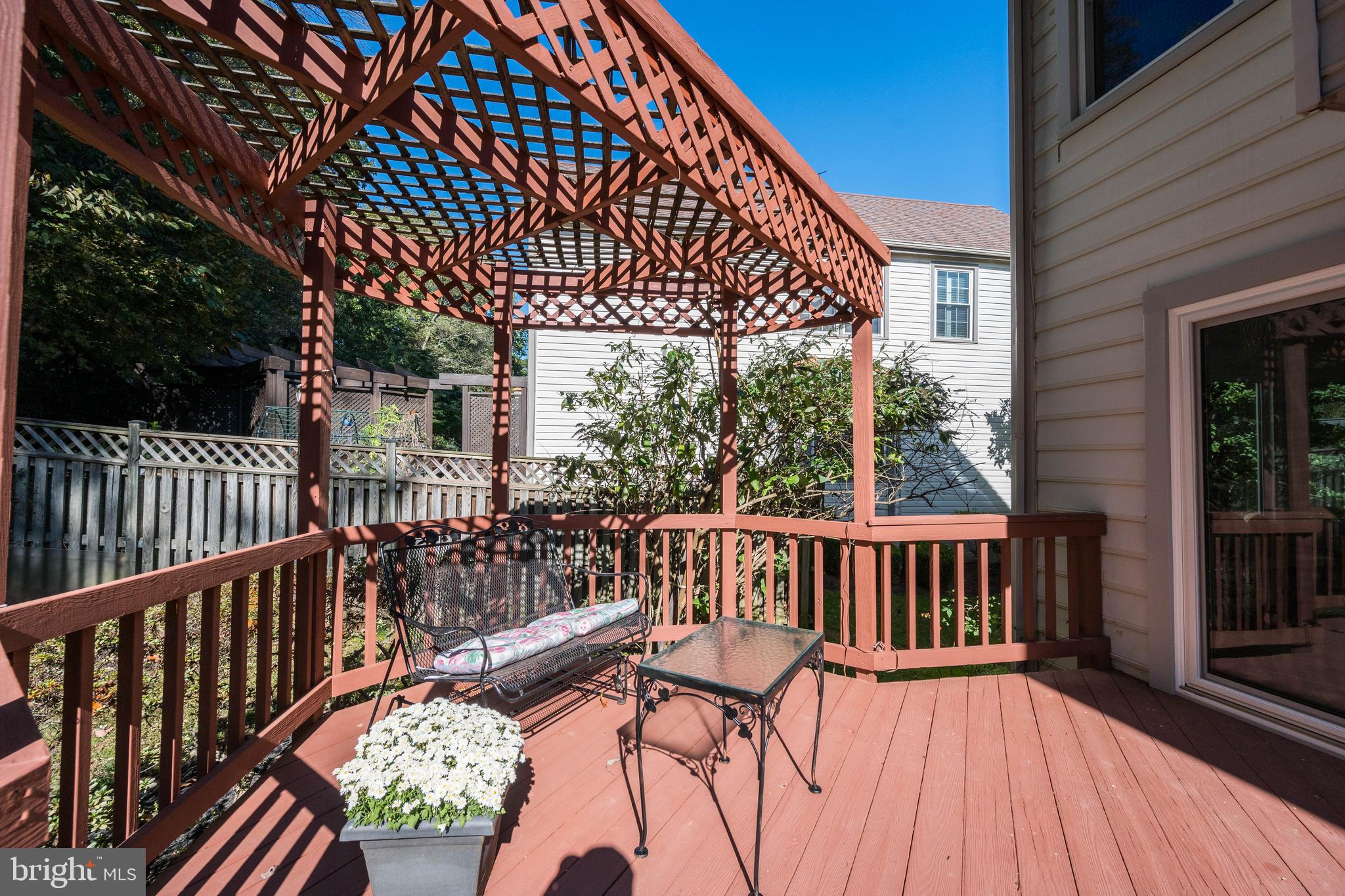 HUNTERS TRACE - Residential