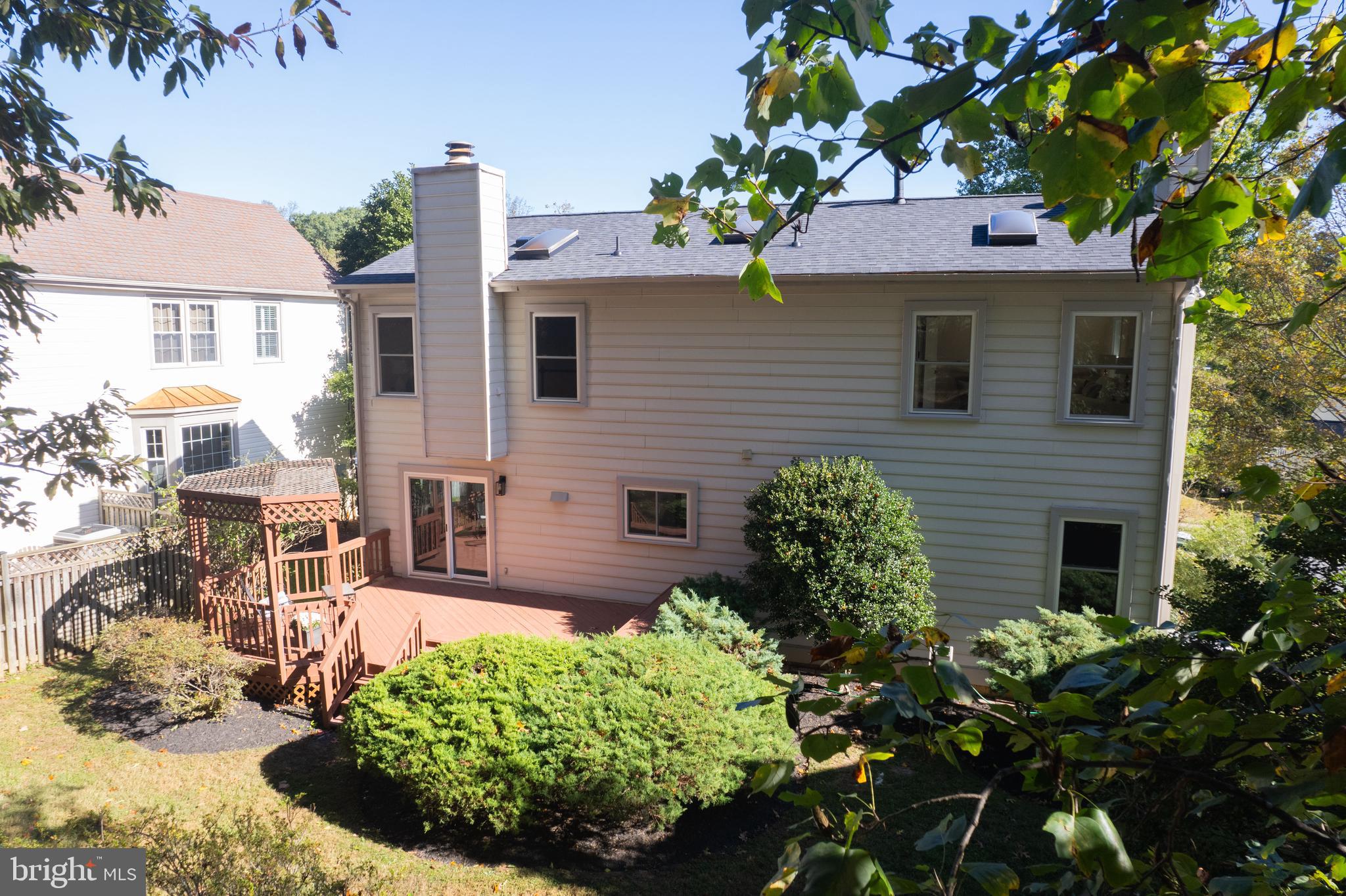 HUNTERS TRACE - Residential