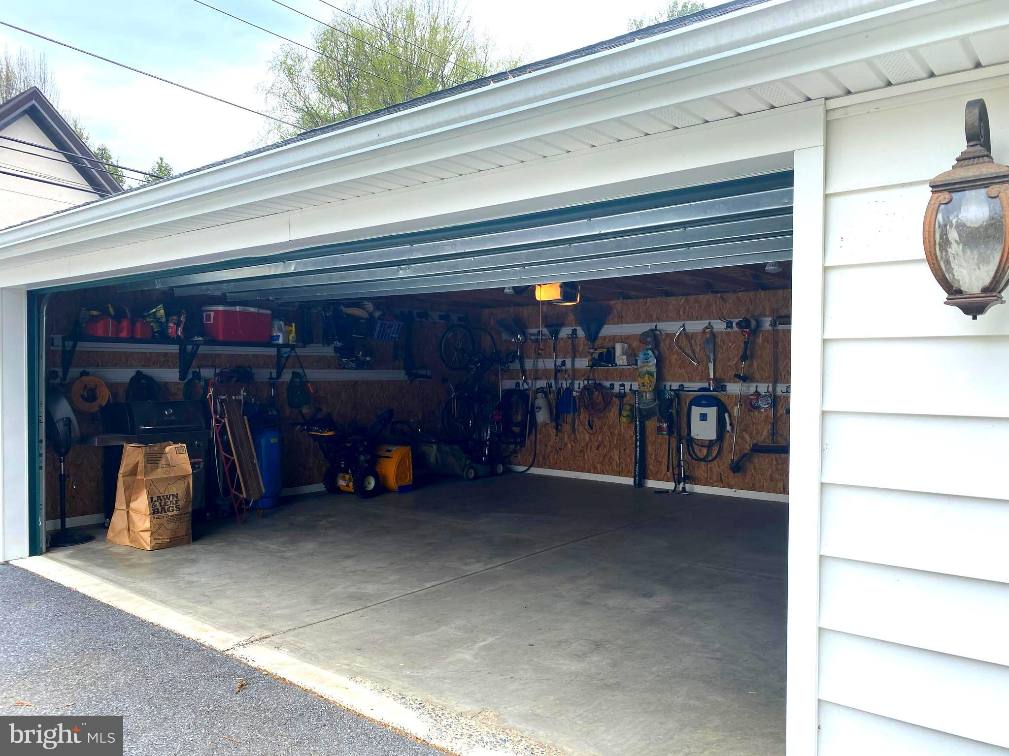 HERSHEY VILLAGE - Residential