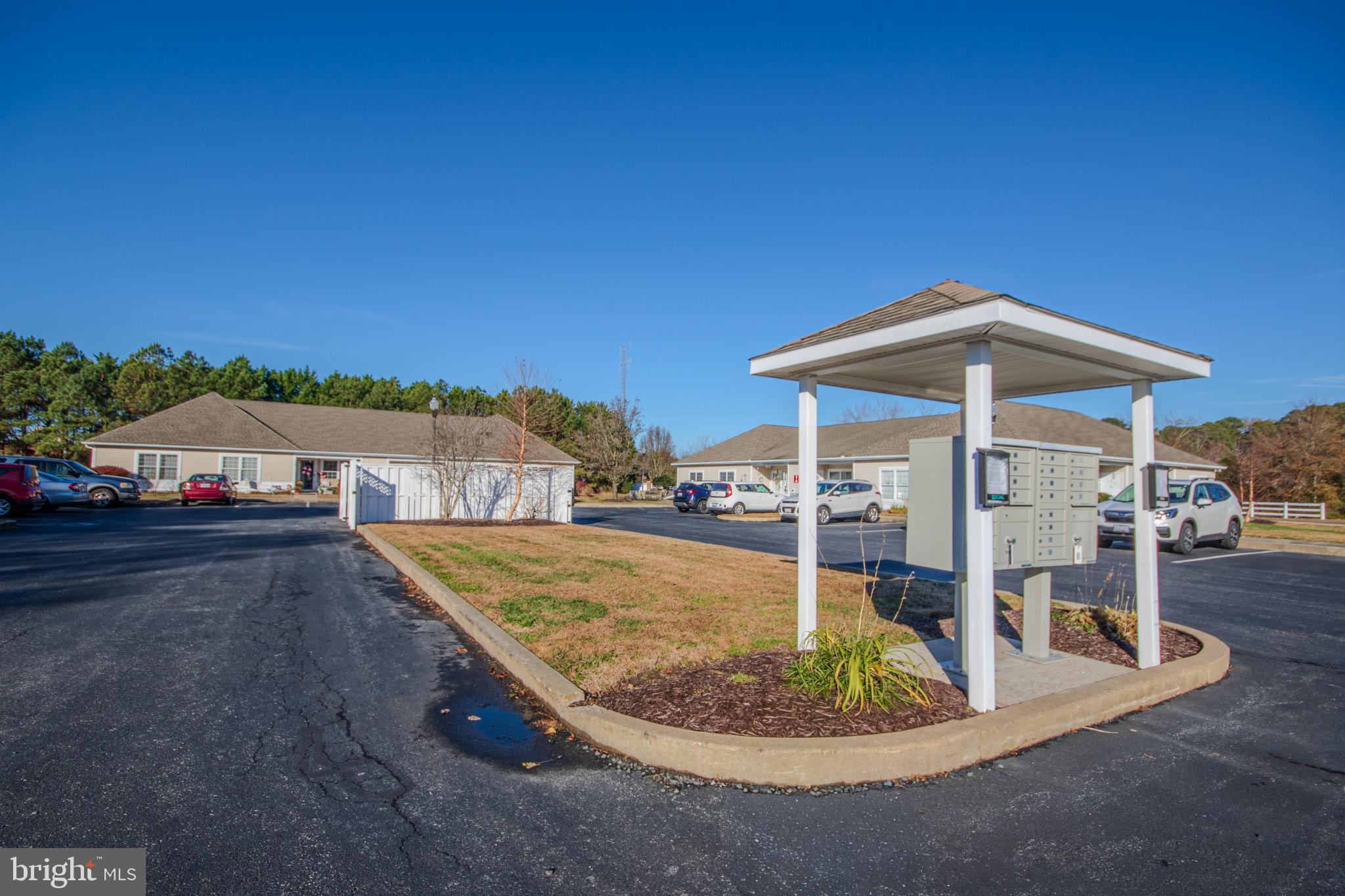 AVALON RETIREMENT COMM - Residential