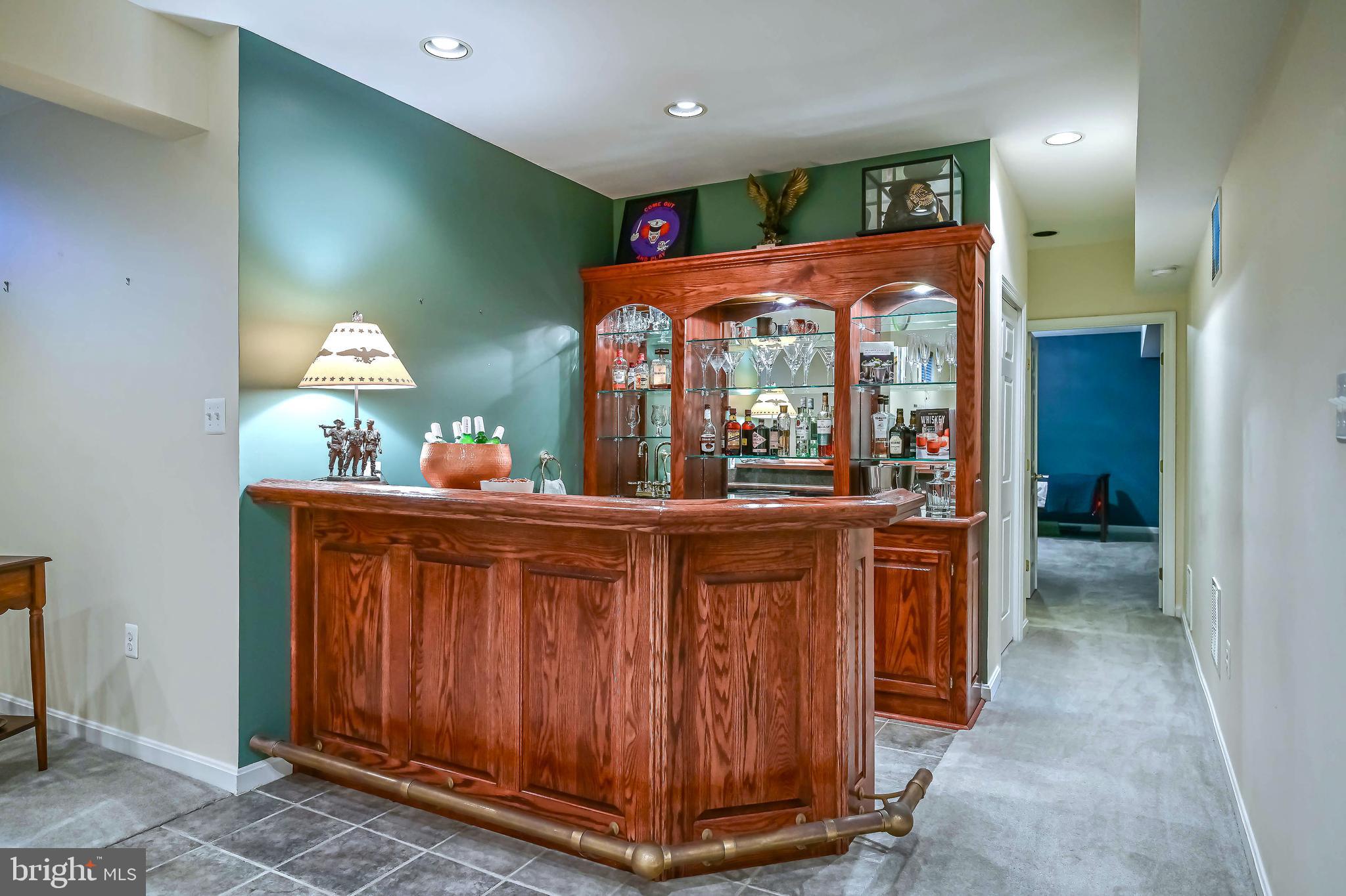 EDGEWATER - Residential