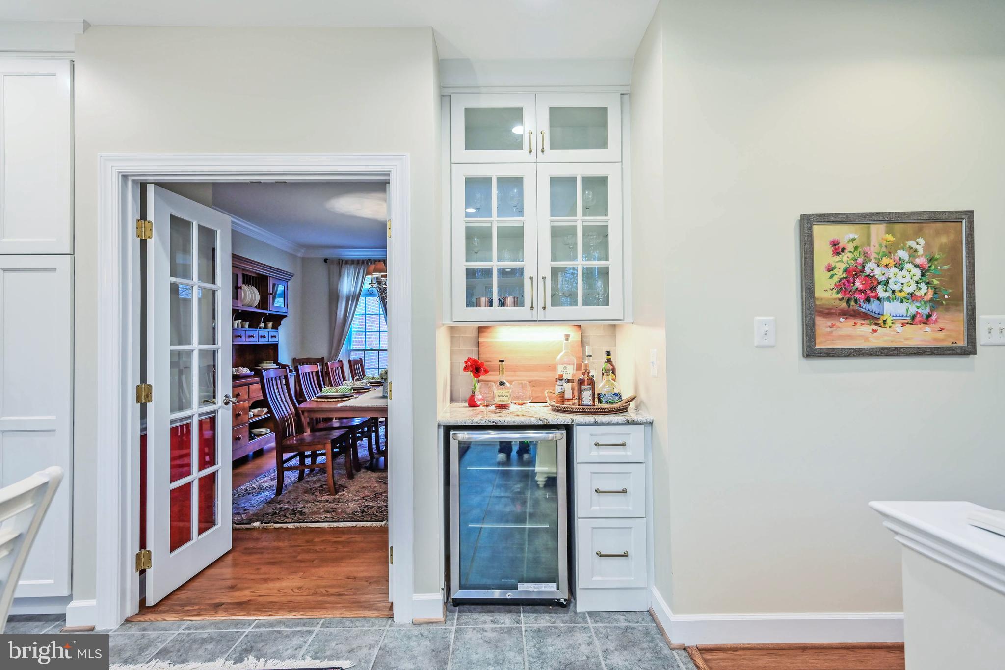 EDGEWATER - Residential