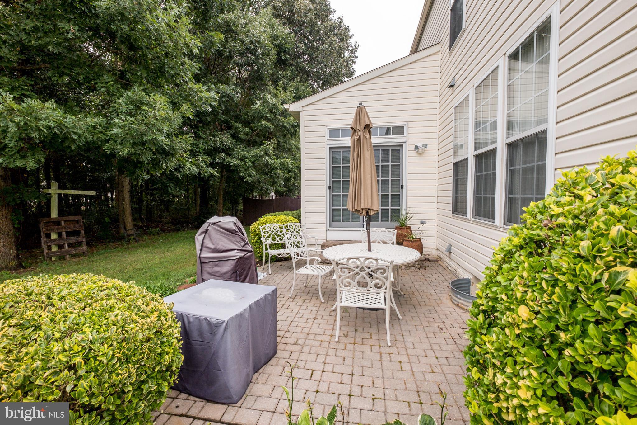 FOX CHASE - Residential