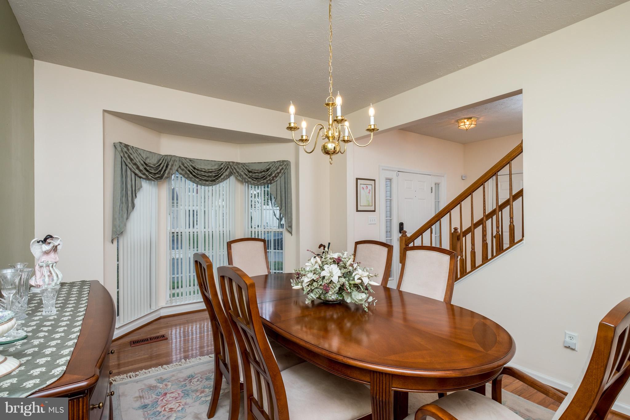 FOX CHASE - Residential