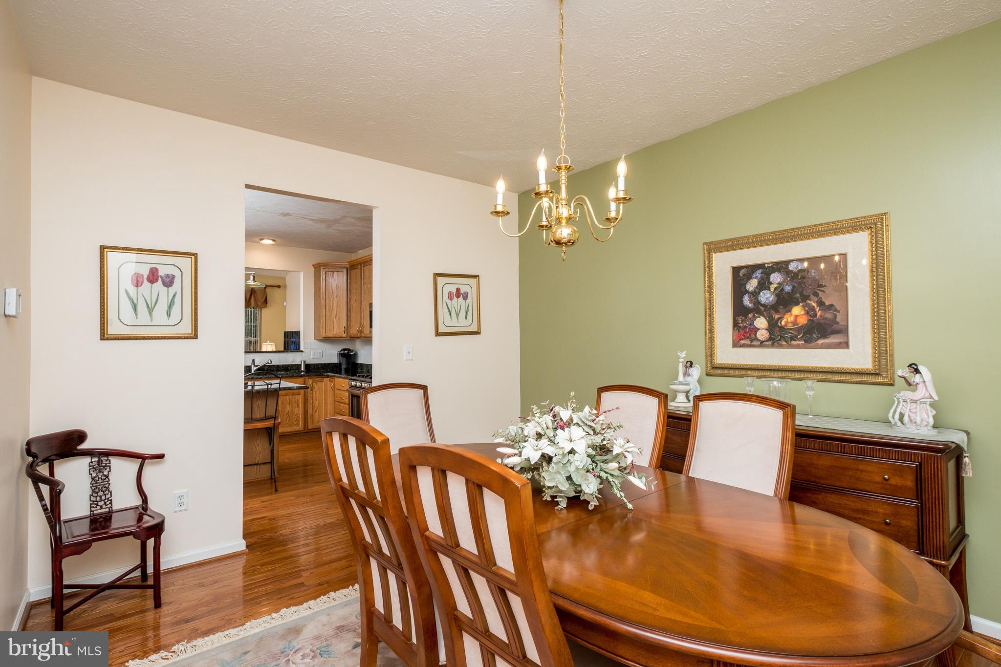 FOX CHASE - Residential