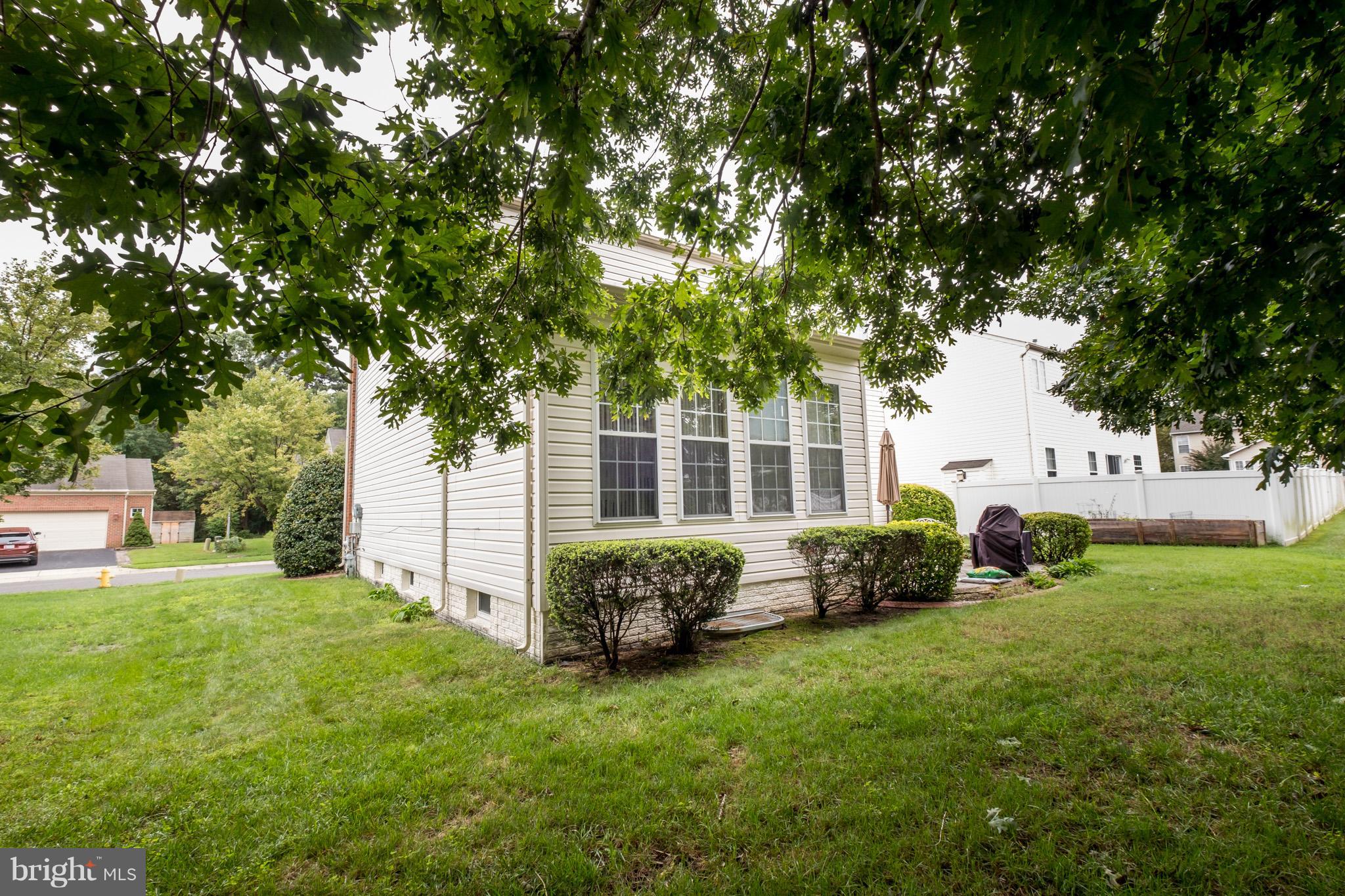 FOX CHASE - Residential