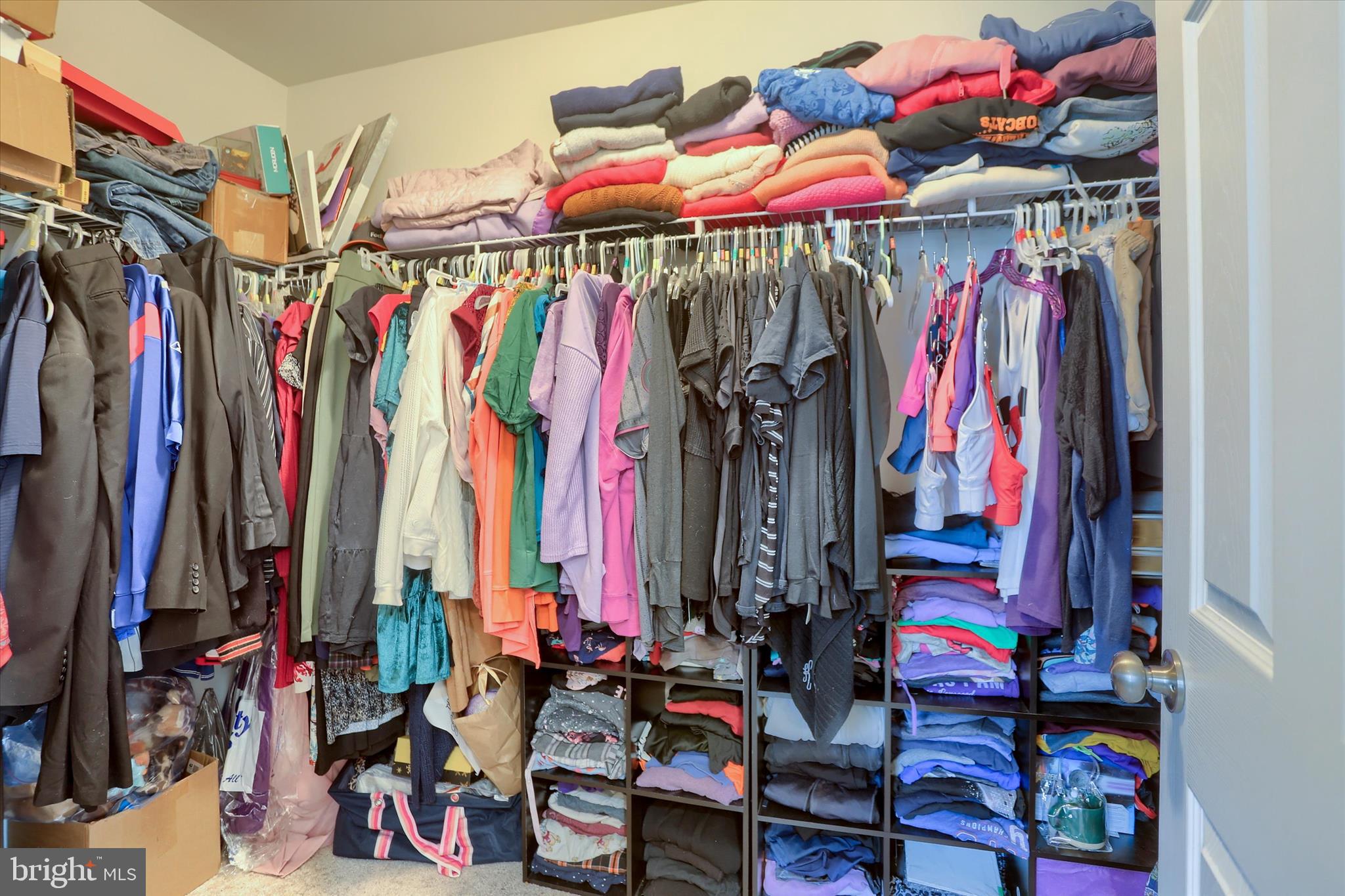 HIGHLANDS - Residential