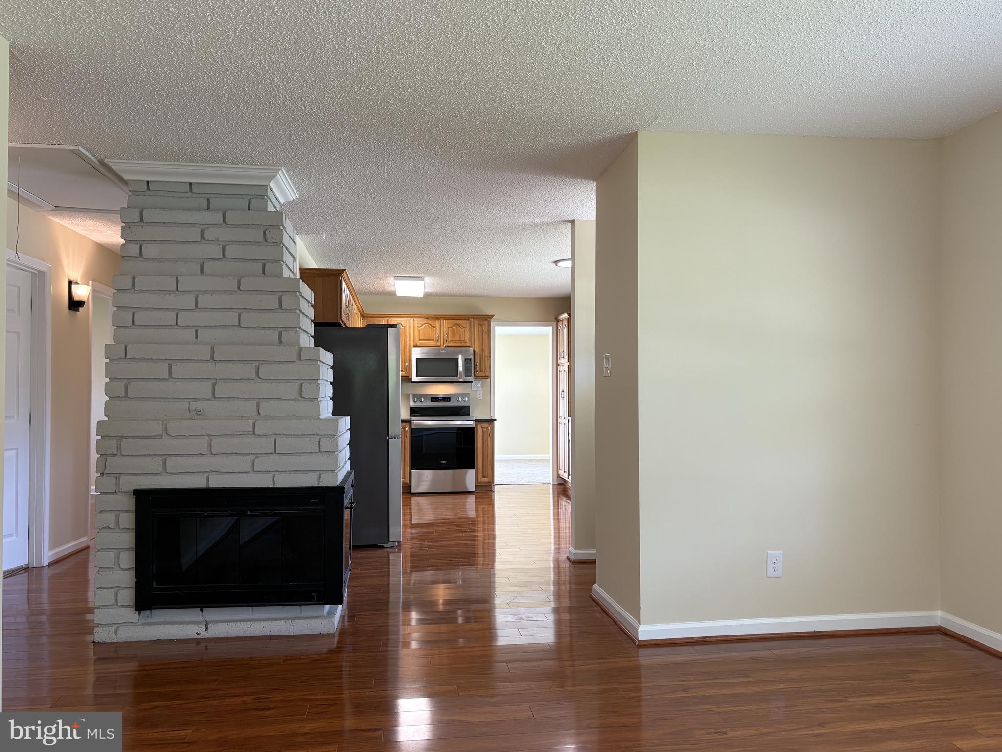 52 CHAUCER DRIVE