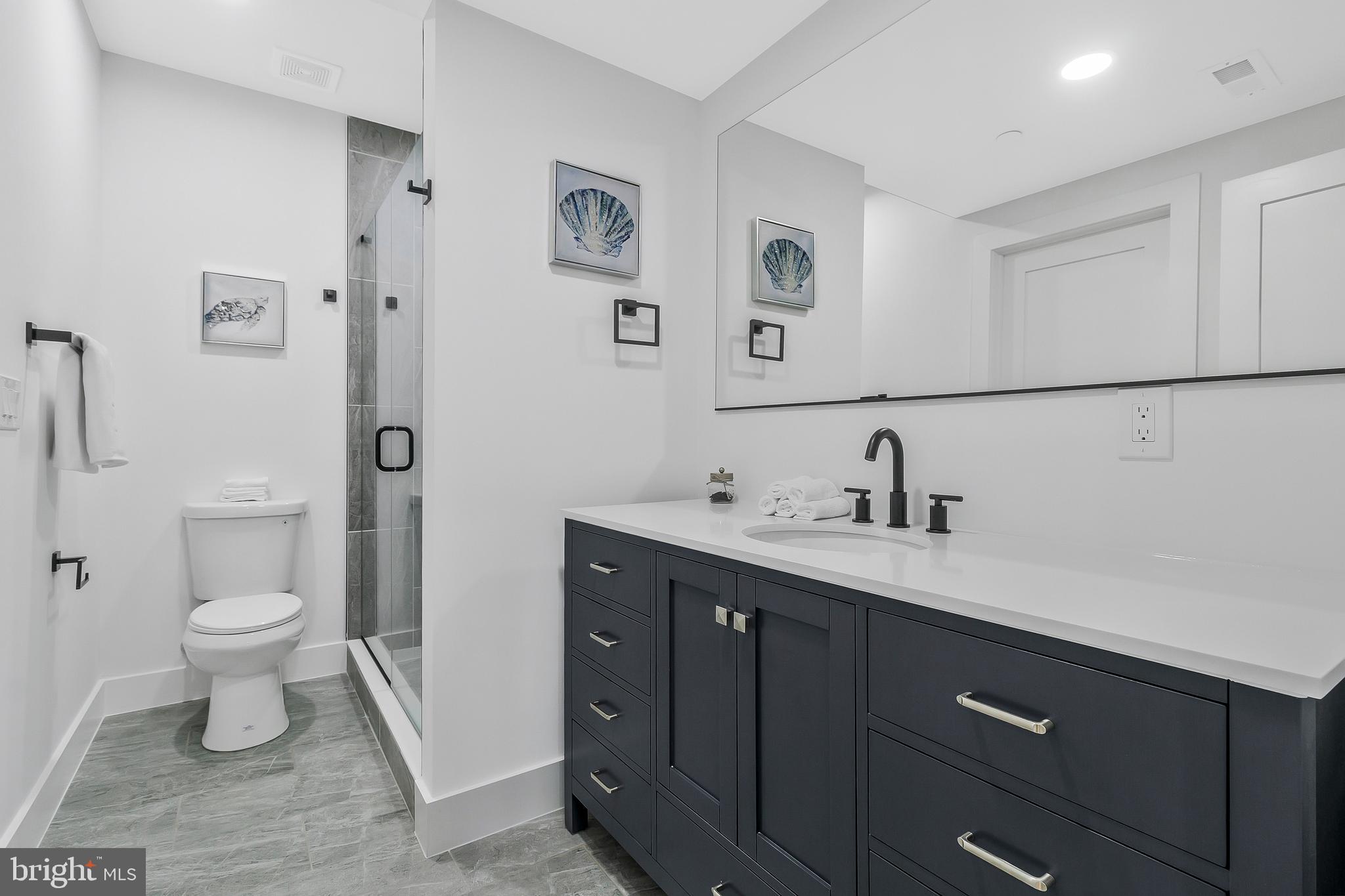 OAKLAND TERRACE - Residential