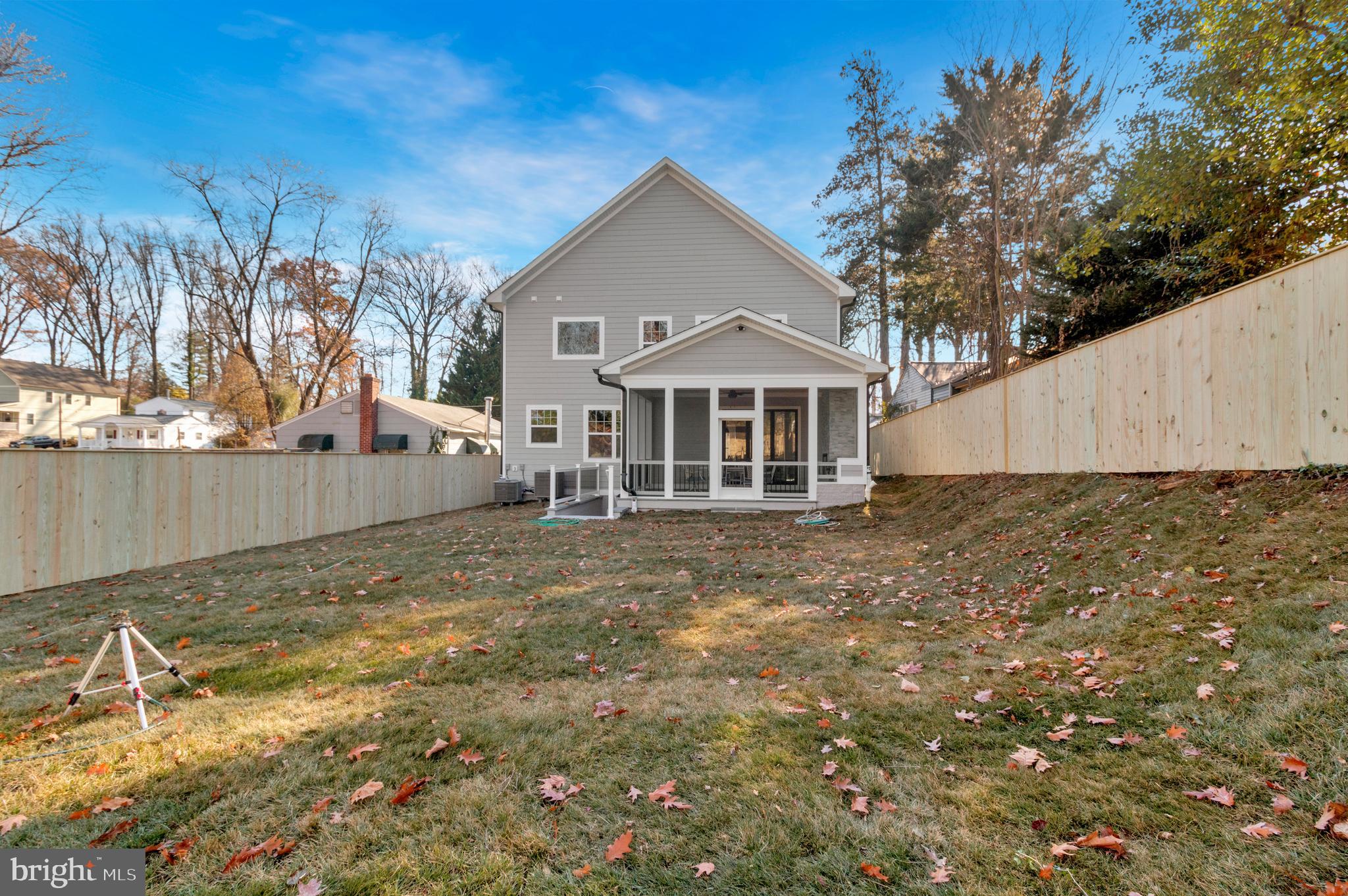 OAKLAND TERRACE - Residential