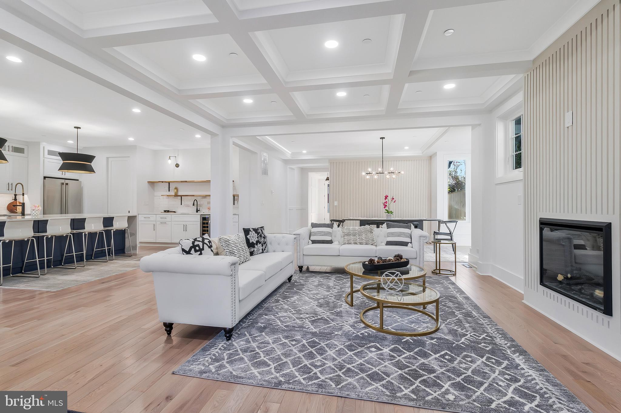 OAKLAND TERRACE - Residential