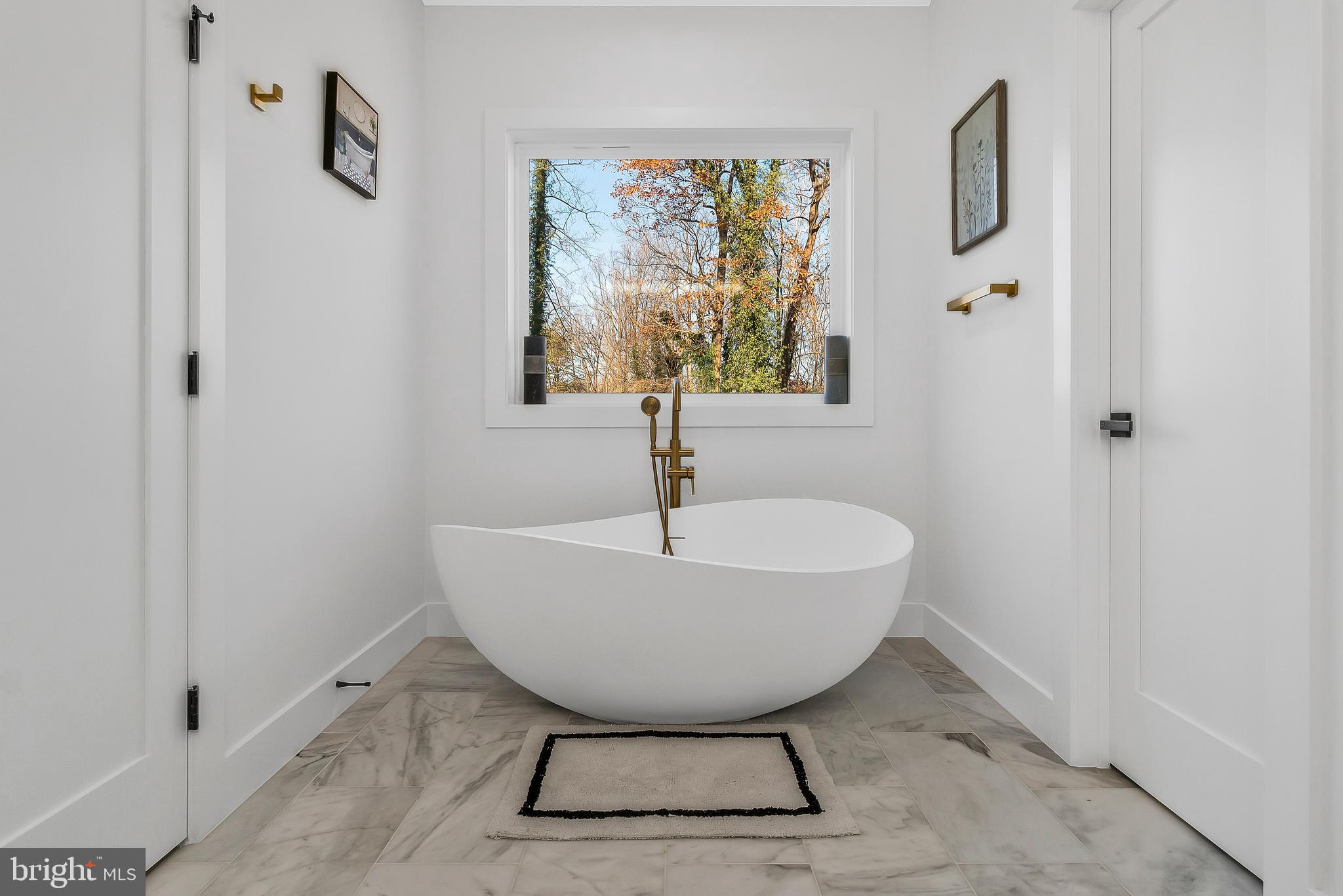 OAKLAND TERRACE - Residential