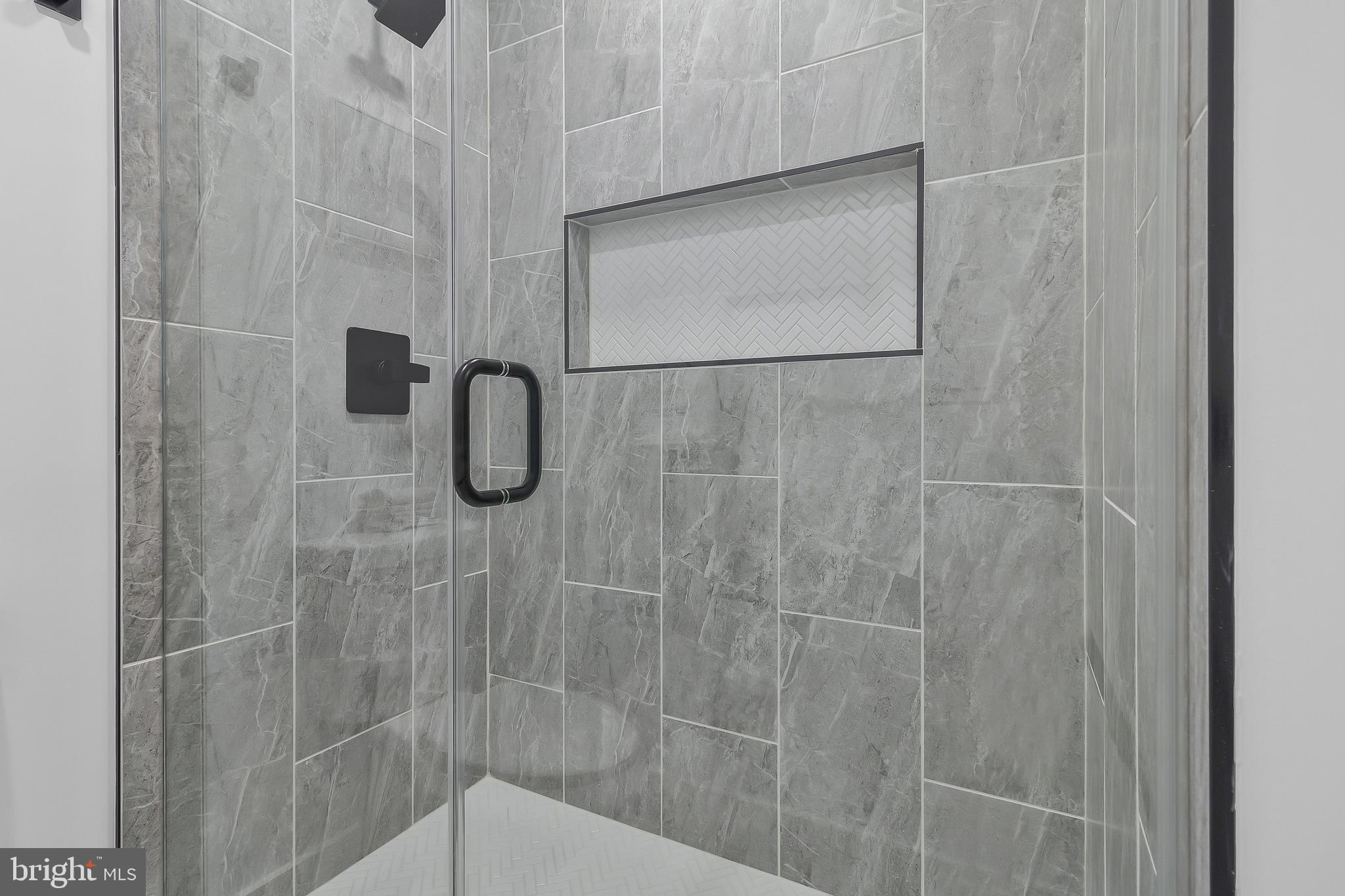 OAKLAND TERRACE - Residential