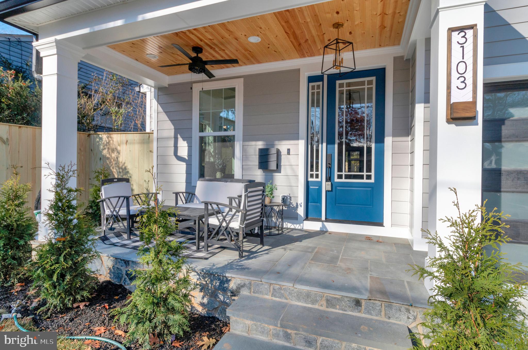 OAKLAND TERRACE - Residential