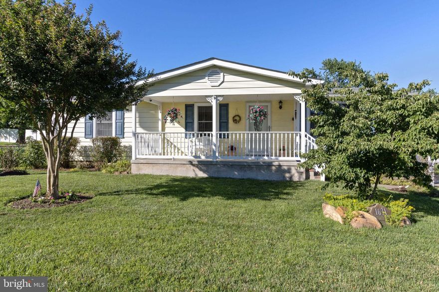 Well maintained home with 3 Bedrooms, 2 Bathrooms, a covered front porch with a large yard, rear deck, and a huge garage with a loft. Situated in the water-privileged community of Woodland Beach/Londontowne with 5 beaches, playgrounds, boat ramps, and more.  The seller is offering a one-year home warranty.