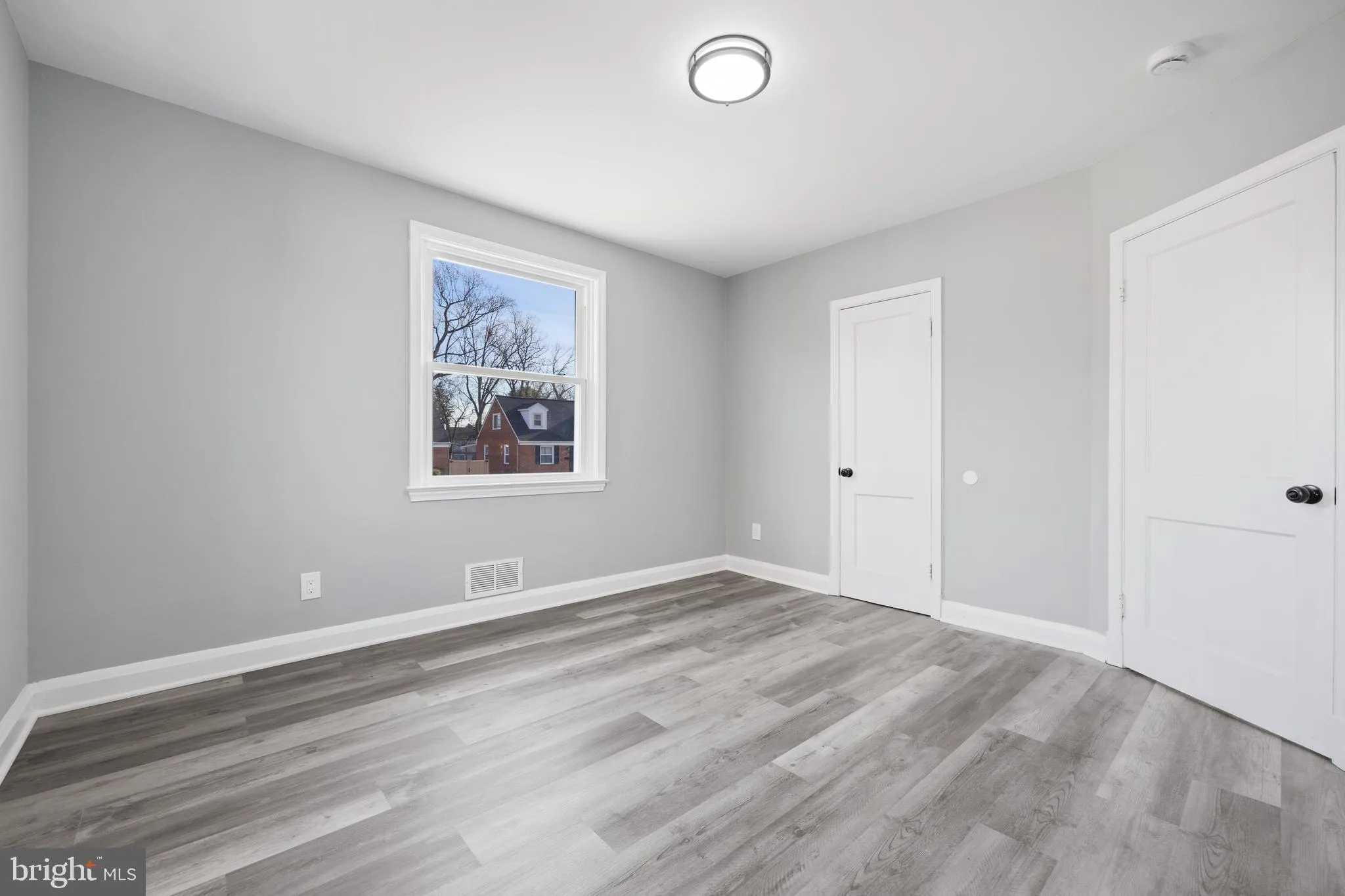 Gwynn Oak, Maryland 21207, United States, 5 Bedrooms Bedrooms, ,3 BathroomsBathrooms,Residential,Pending,14303