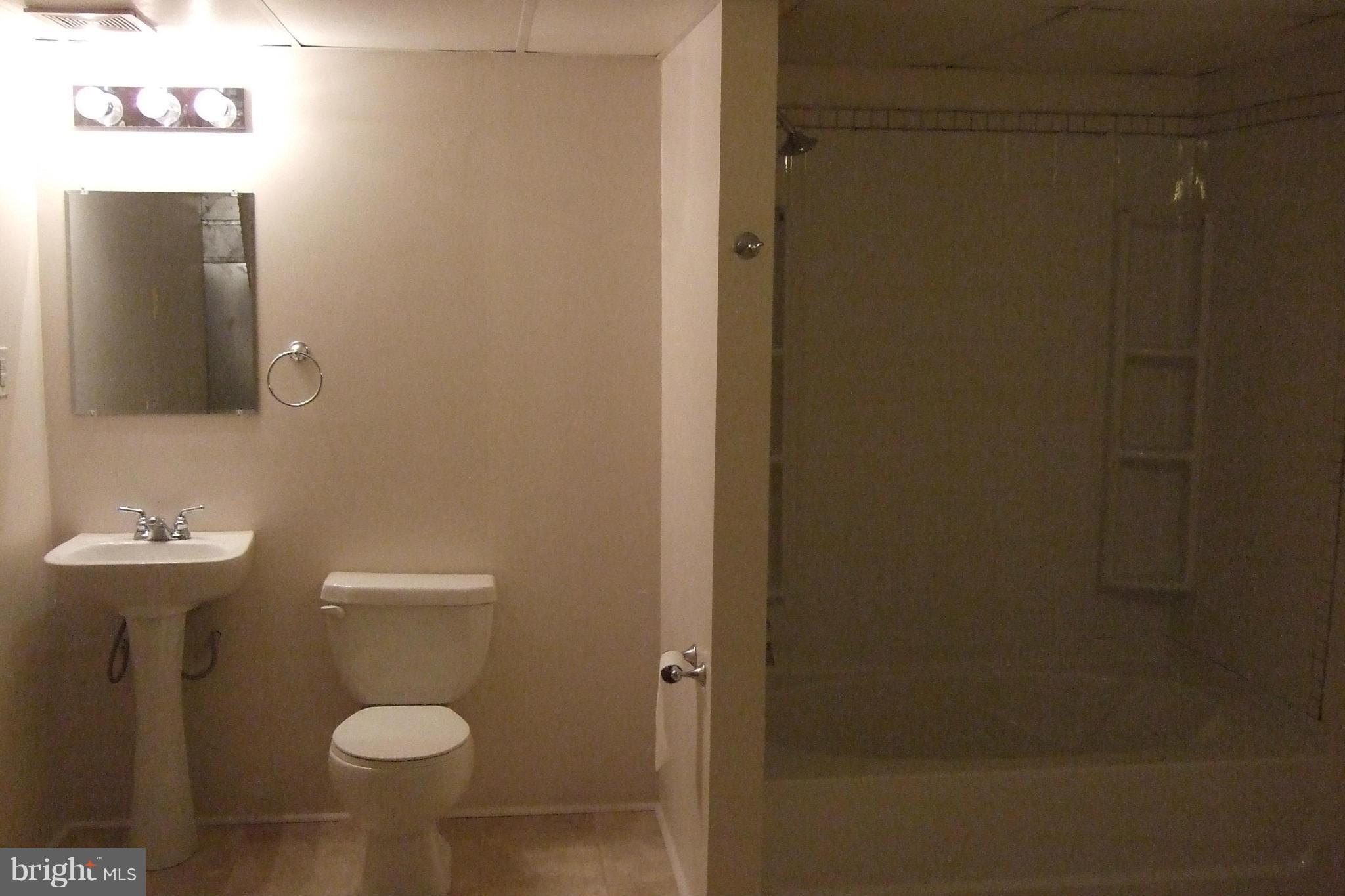 MALLARDS LANDING - Residential