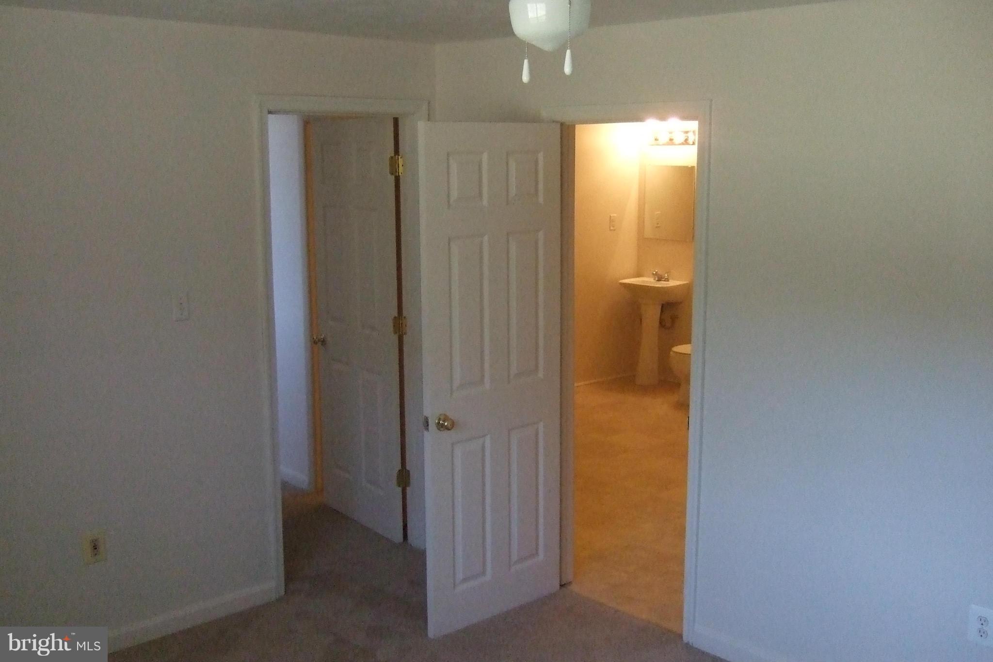 MALLARDS LANDING - Residential