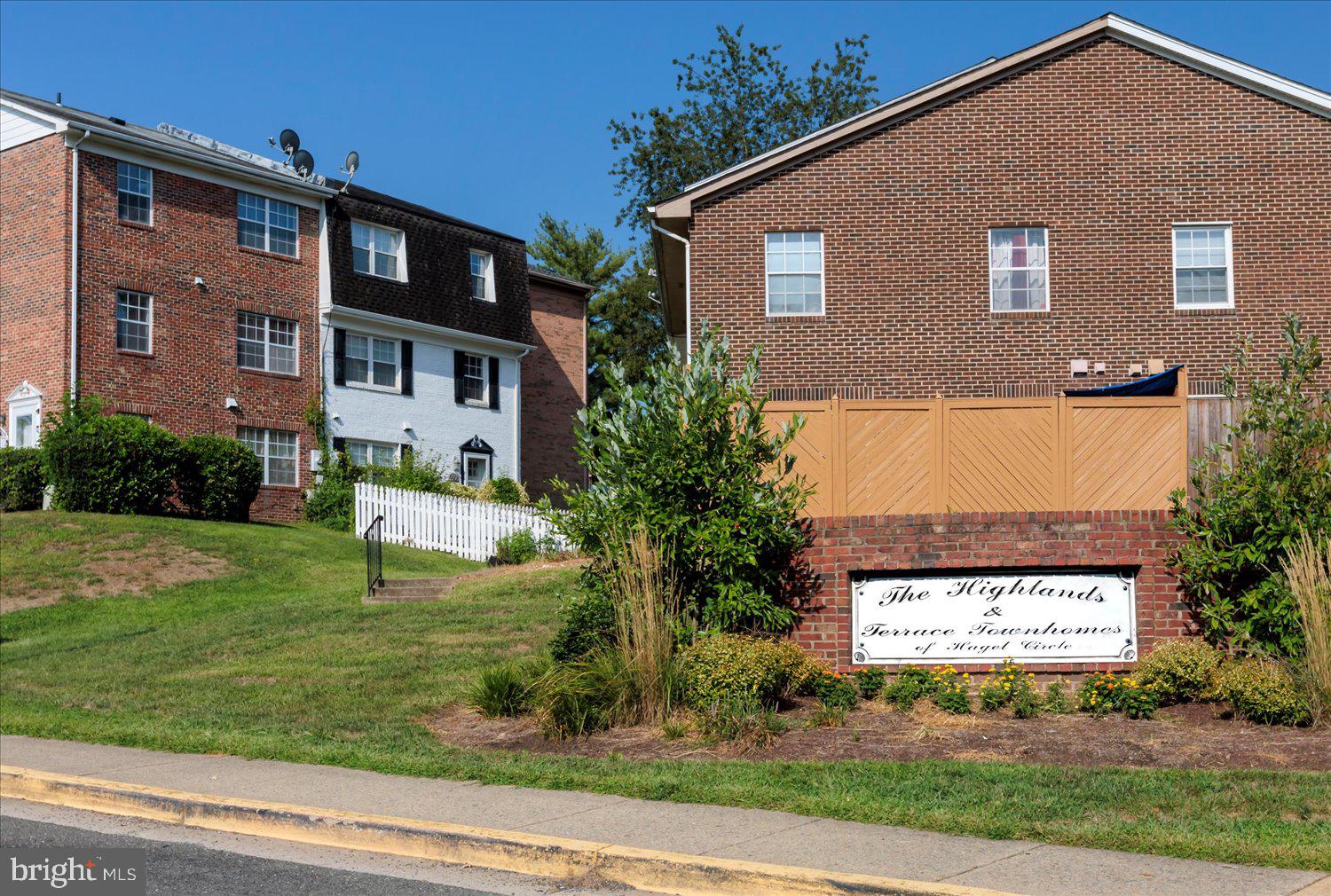 THE HIGHLANDS - Residential Lease