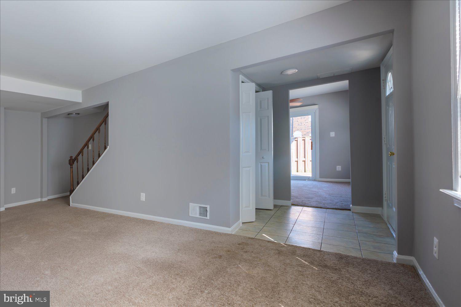 THE HIGHLANDS - Residential Lease