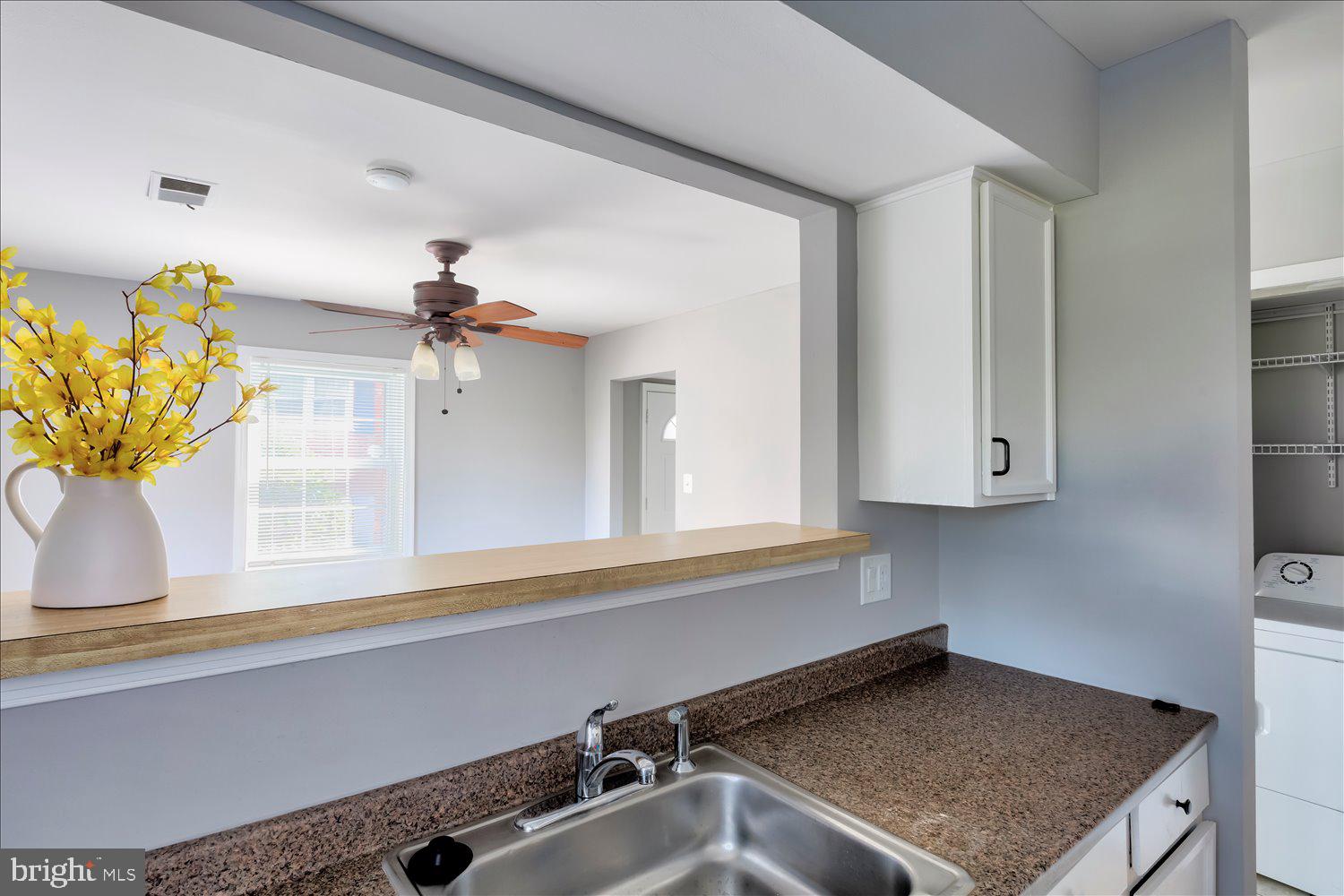 THE HIGHLANDS - Residential Lease