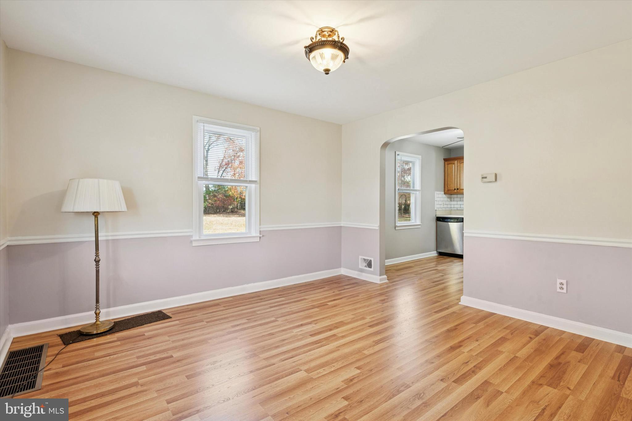 4105 MOUNT VERNON AVENUE