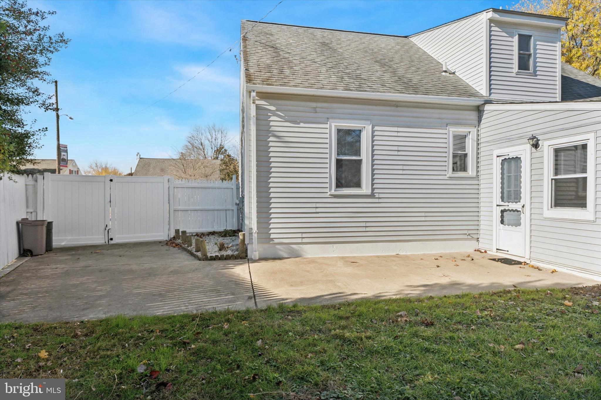 BRIDGEWATER FARMS - Residential