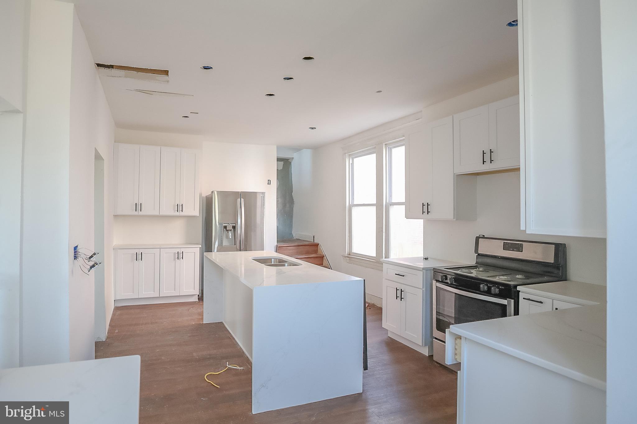 4305 GARRISON BOULEVARD