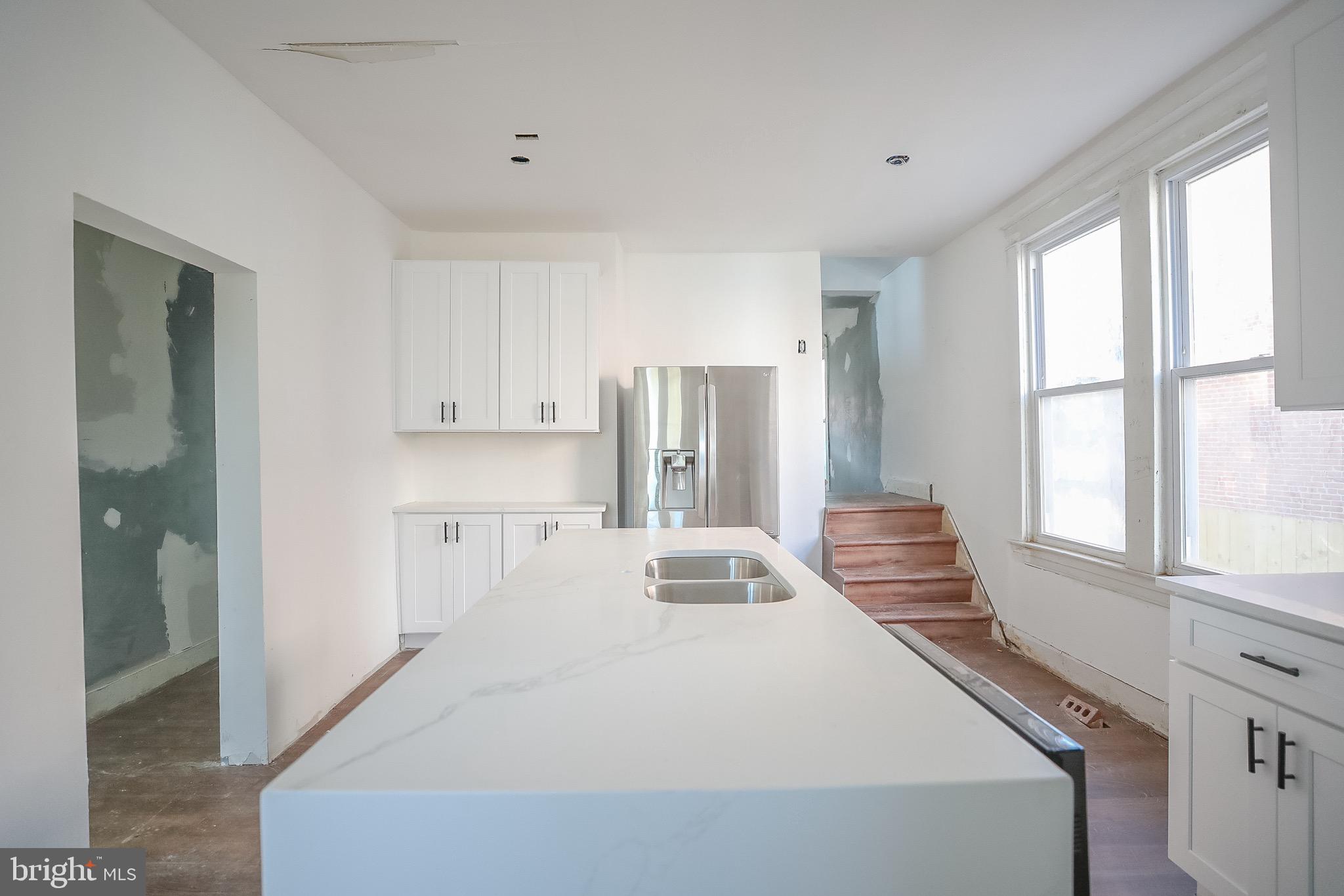 4305 GARRISON BOULEVARD