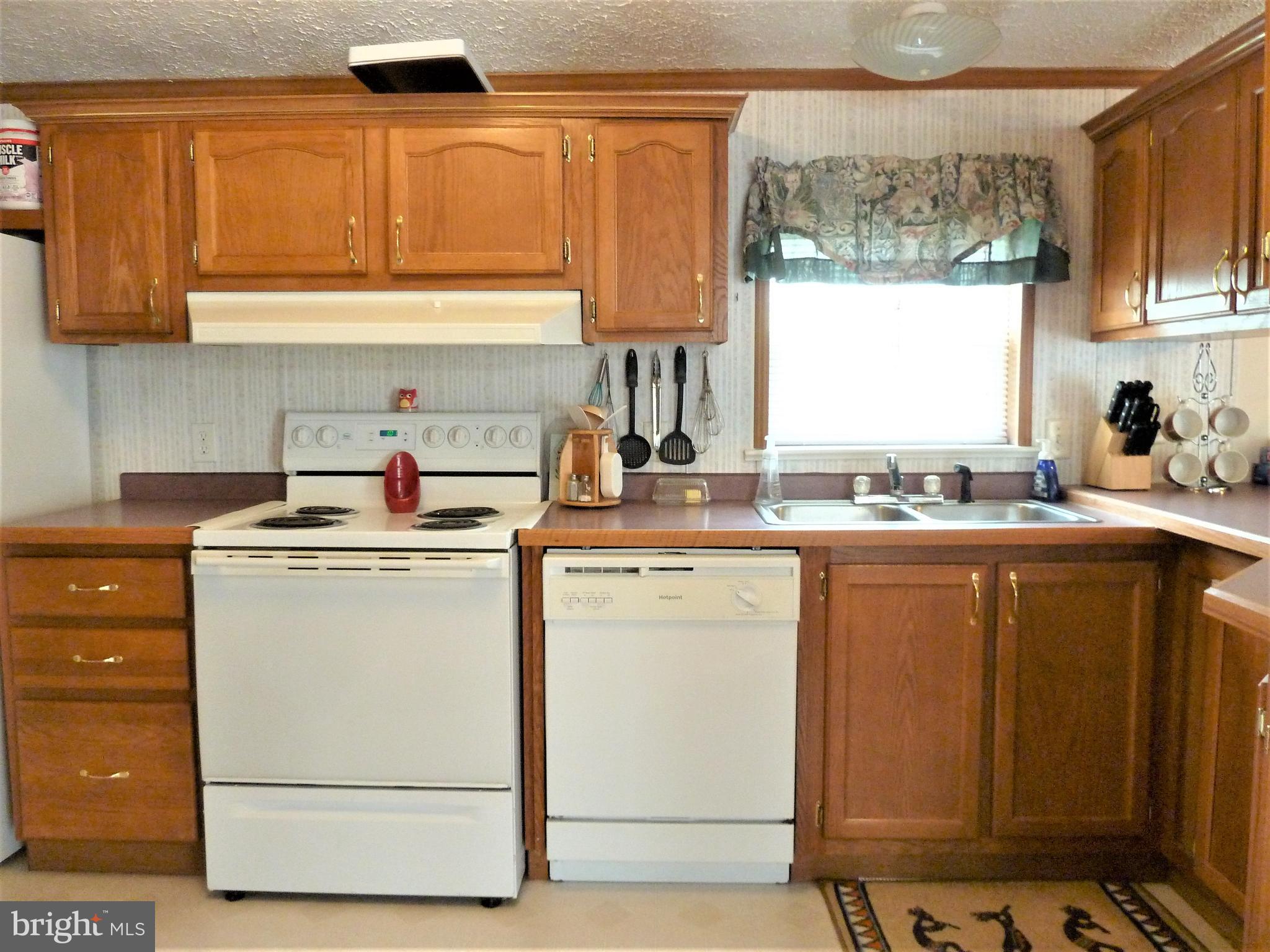 LAKESIDE - Residential