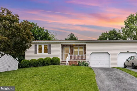 MLS: PAYK2082116