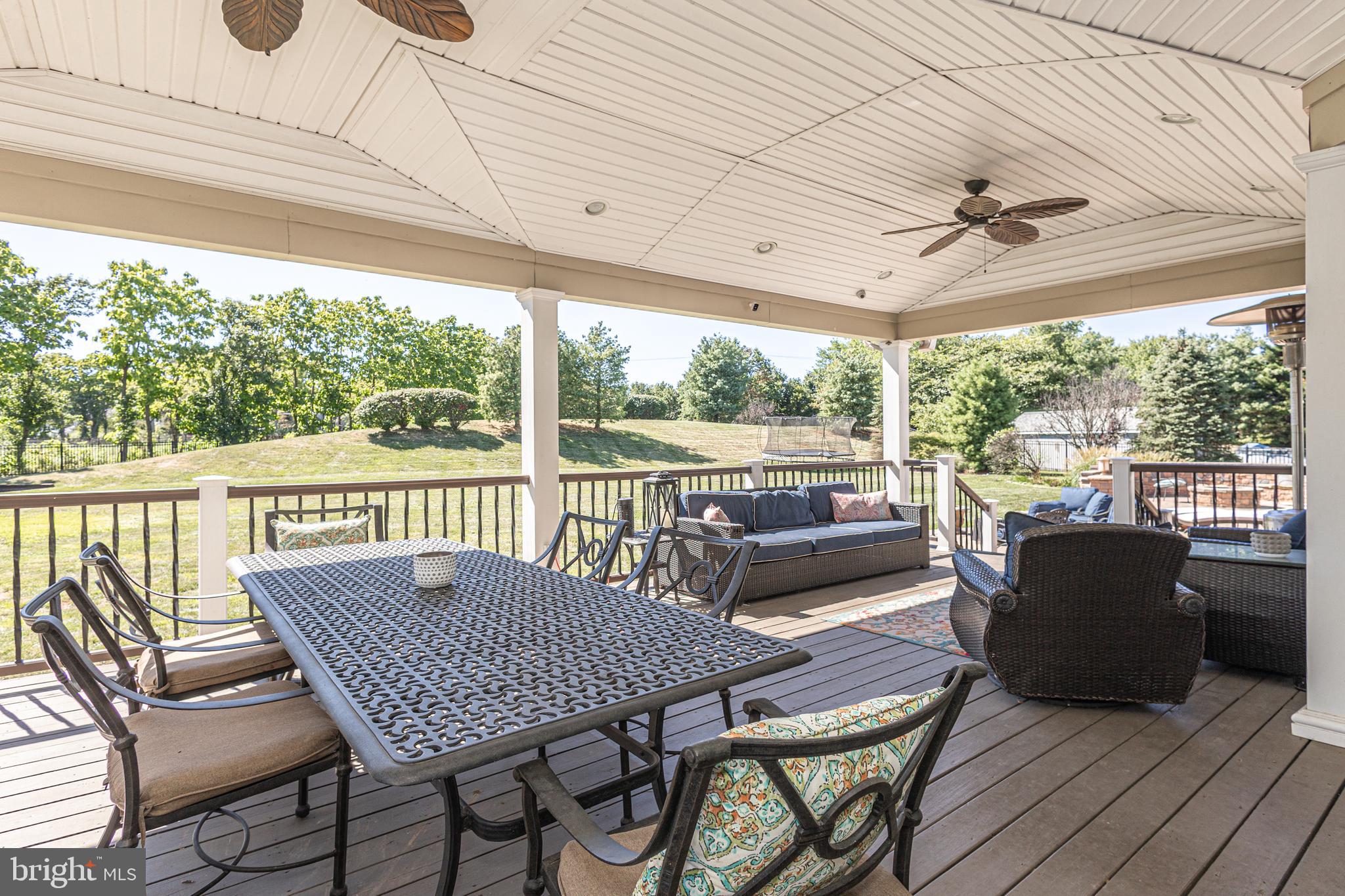 RIDINGS OF WARWICK - Residential