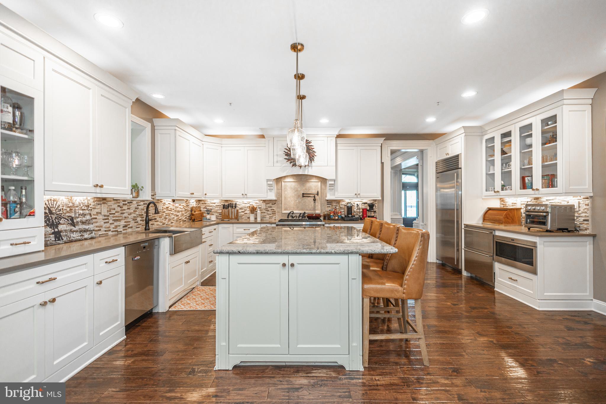 RIDINGS OF WARWICK - Residential