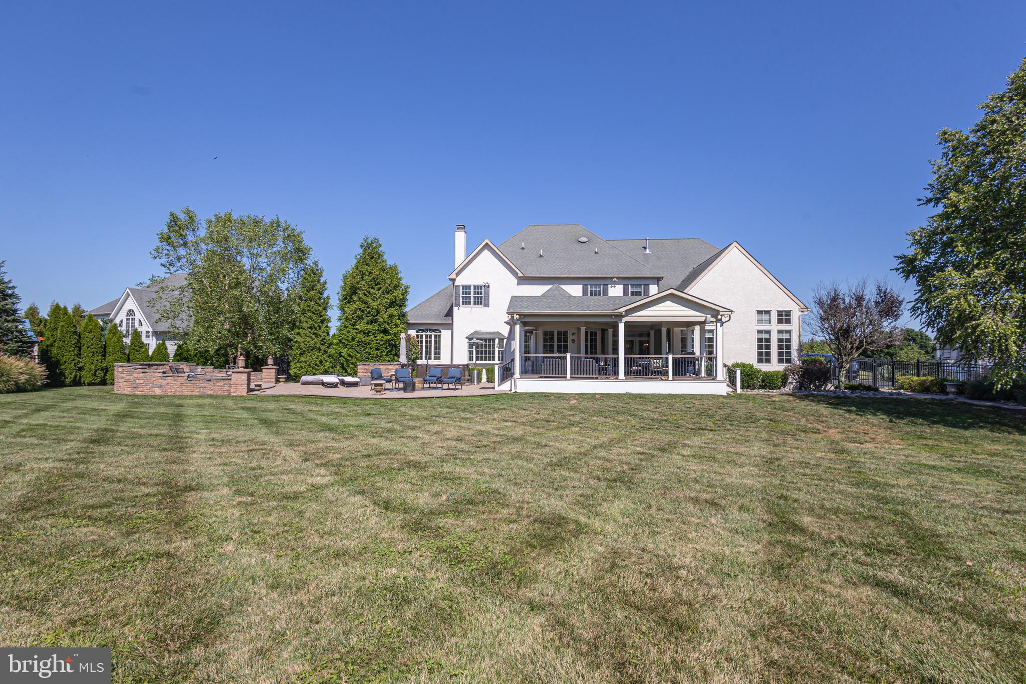 RIDINGS OF WARWICK - Residential