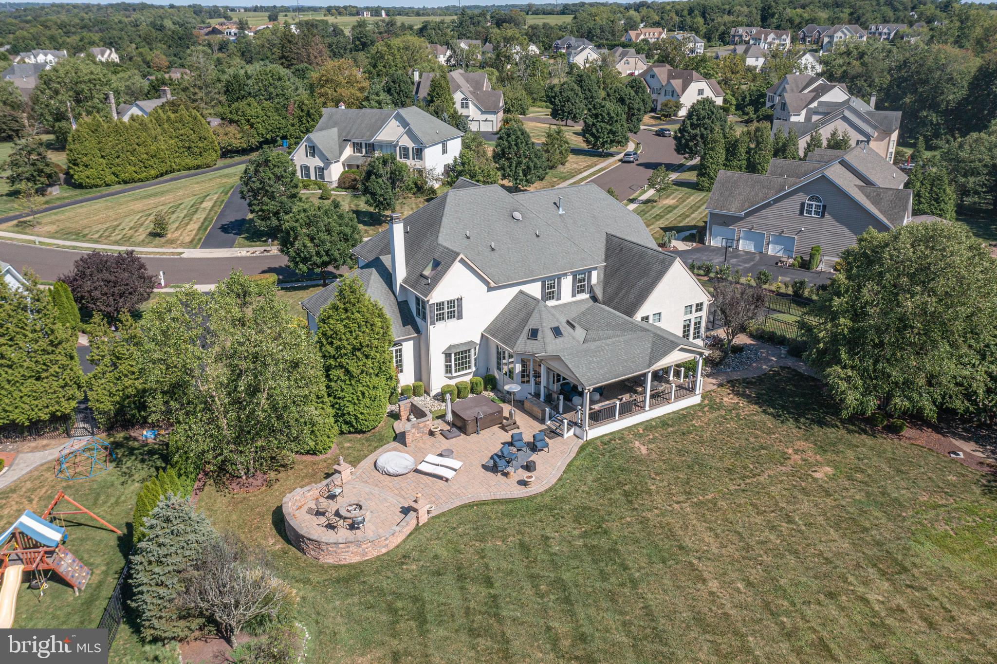 RIDINGS OF WARWICK - Residential