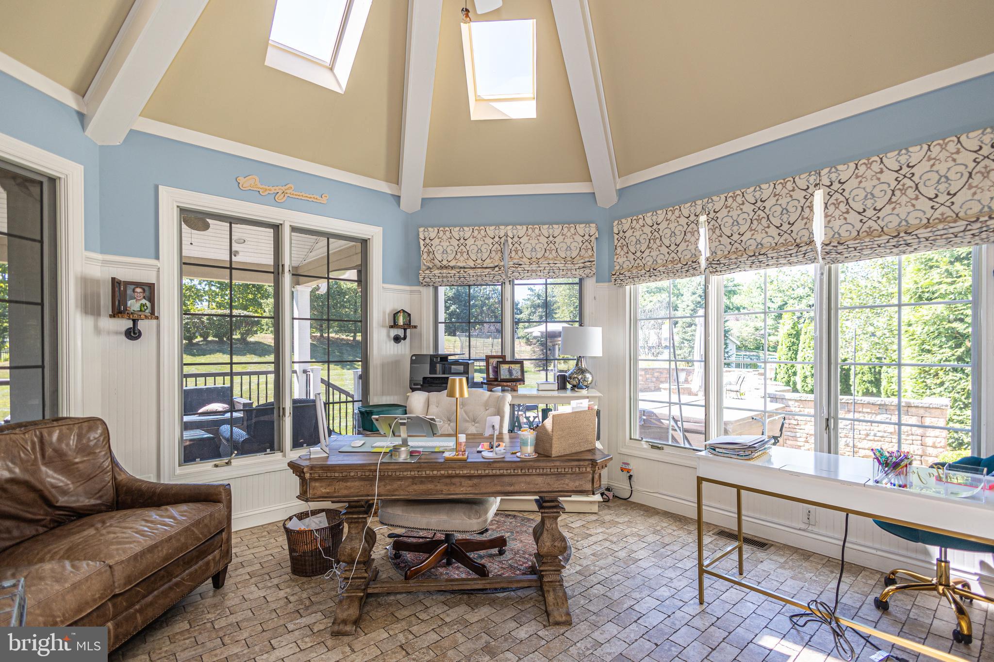 RIDINGS OF WARWICK - Residential