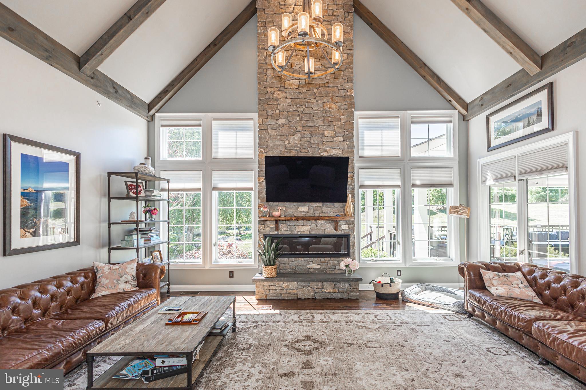 RIDINGS OF WARWICK - Residential