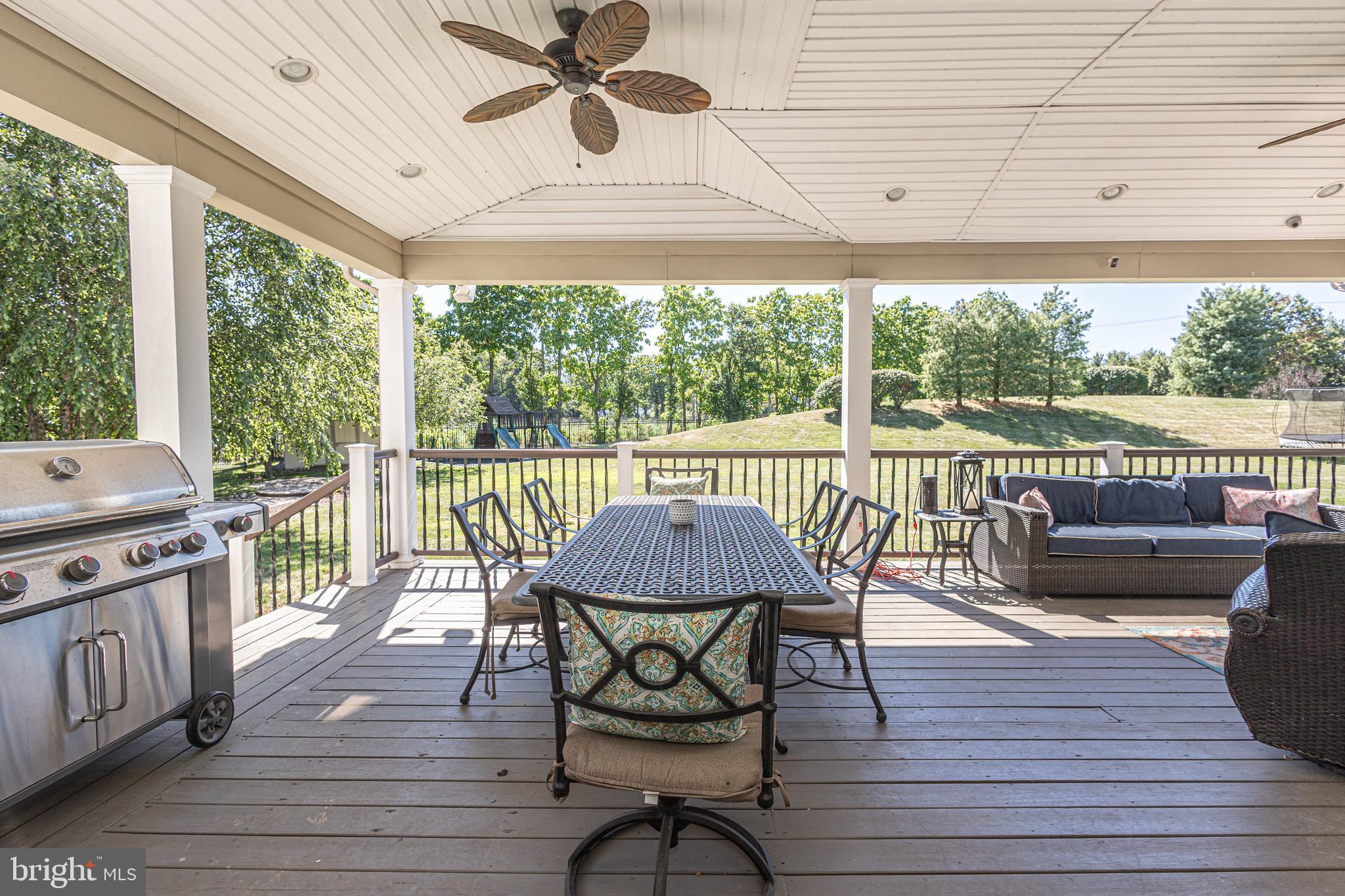 RIDINGS OF WARWICK - Residential