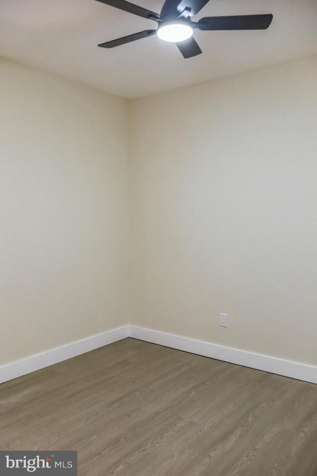 145 W APSLEY STREET