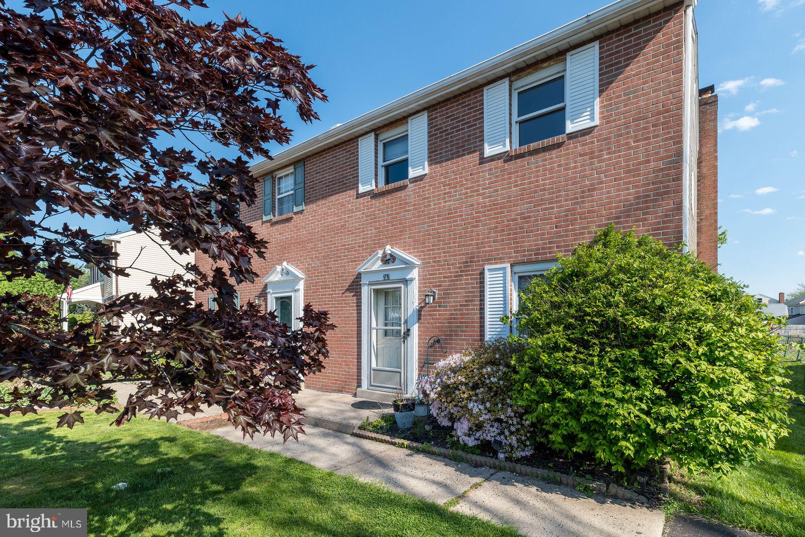 CEDAR GROVE ESTS - Residential