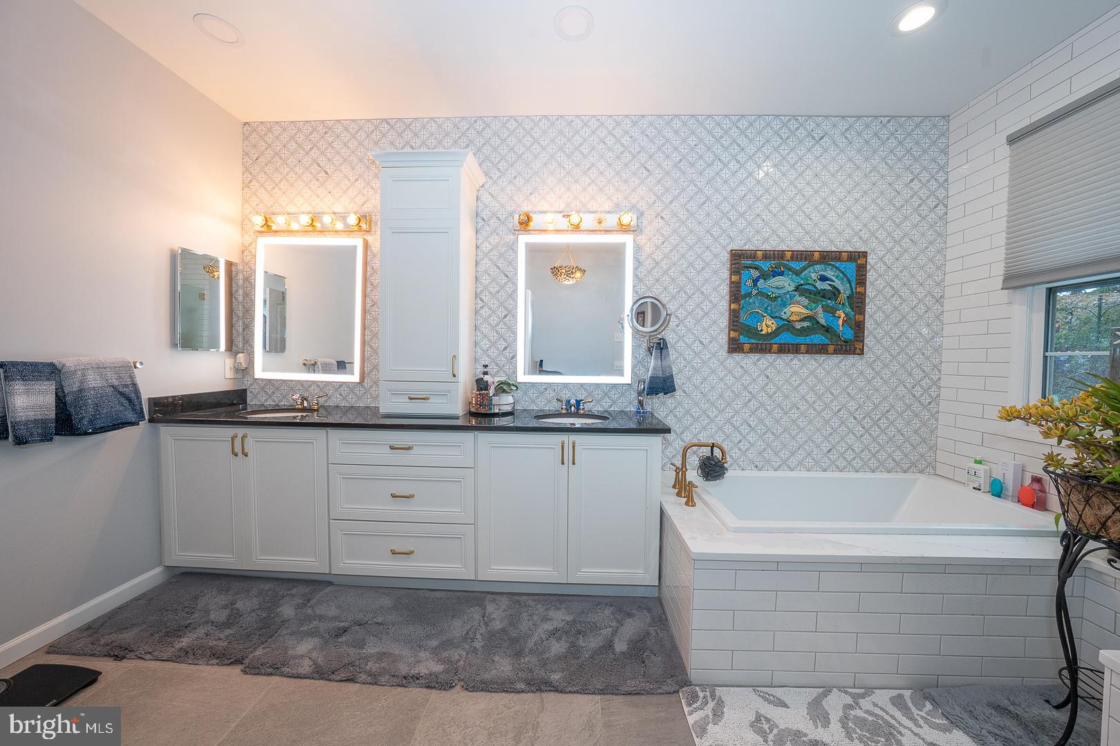 HERSHEYS MILL - Residential